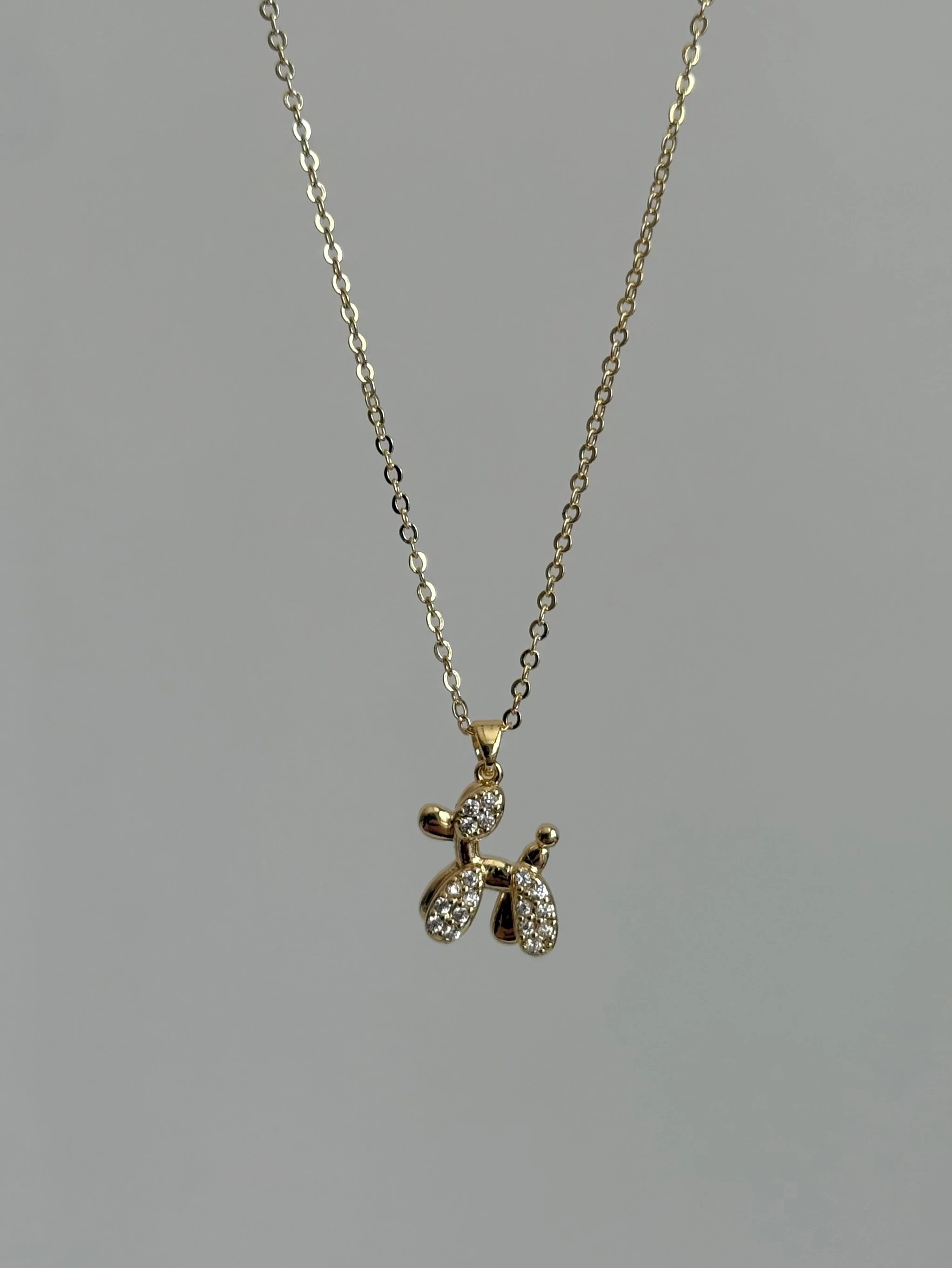 Gold Rengi Zirkon Taşlı Köpek Figür Kadın Kolye