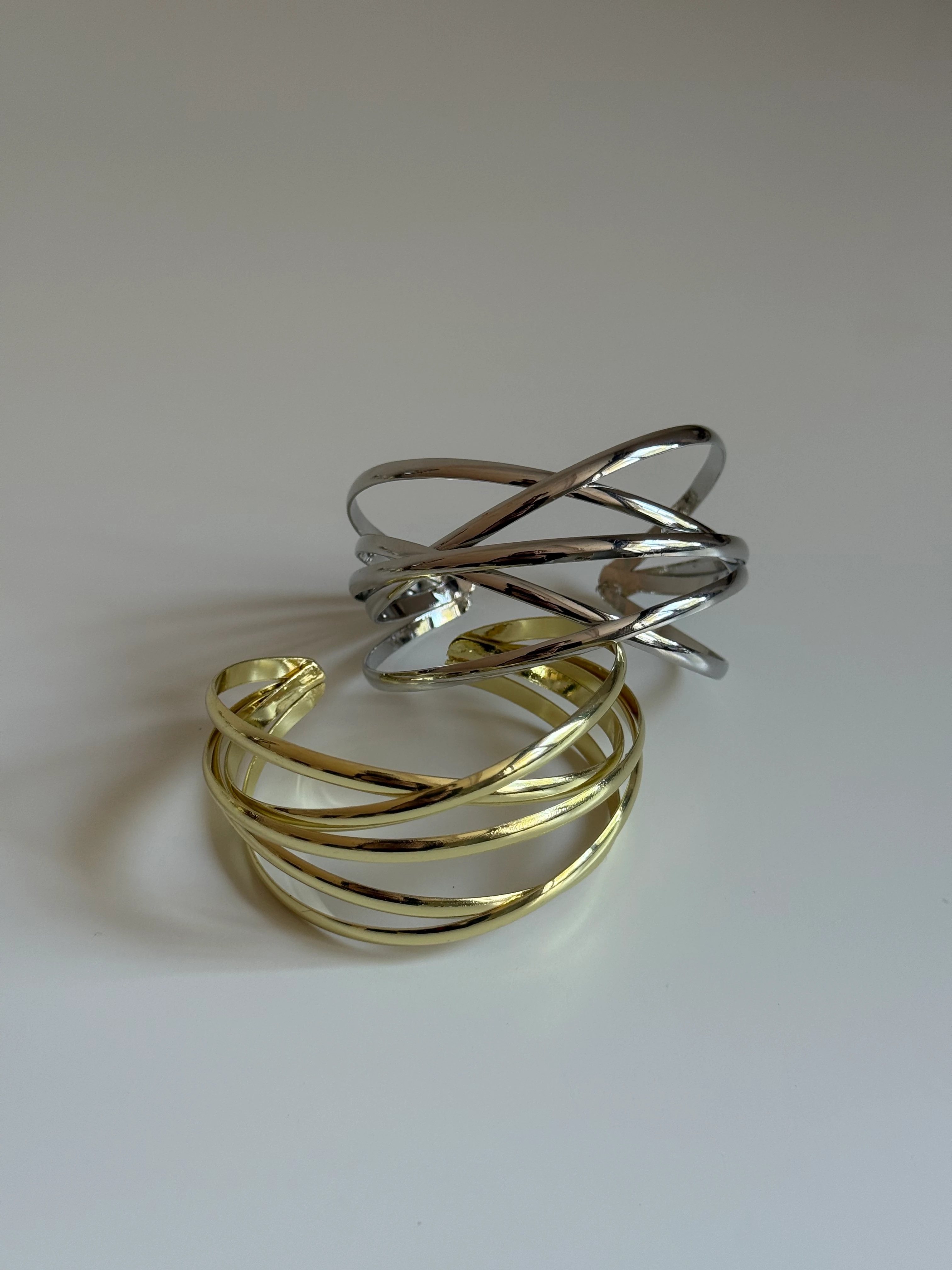 Çapraz Model Kadın Kelepçe Bileklik