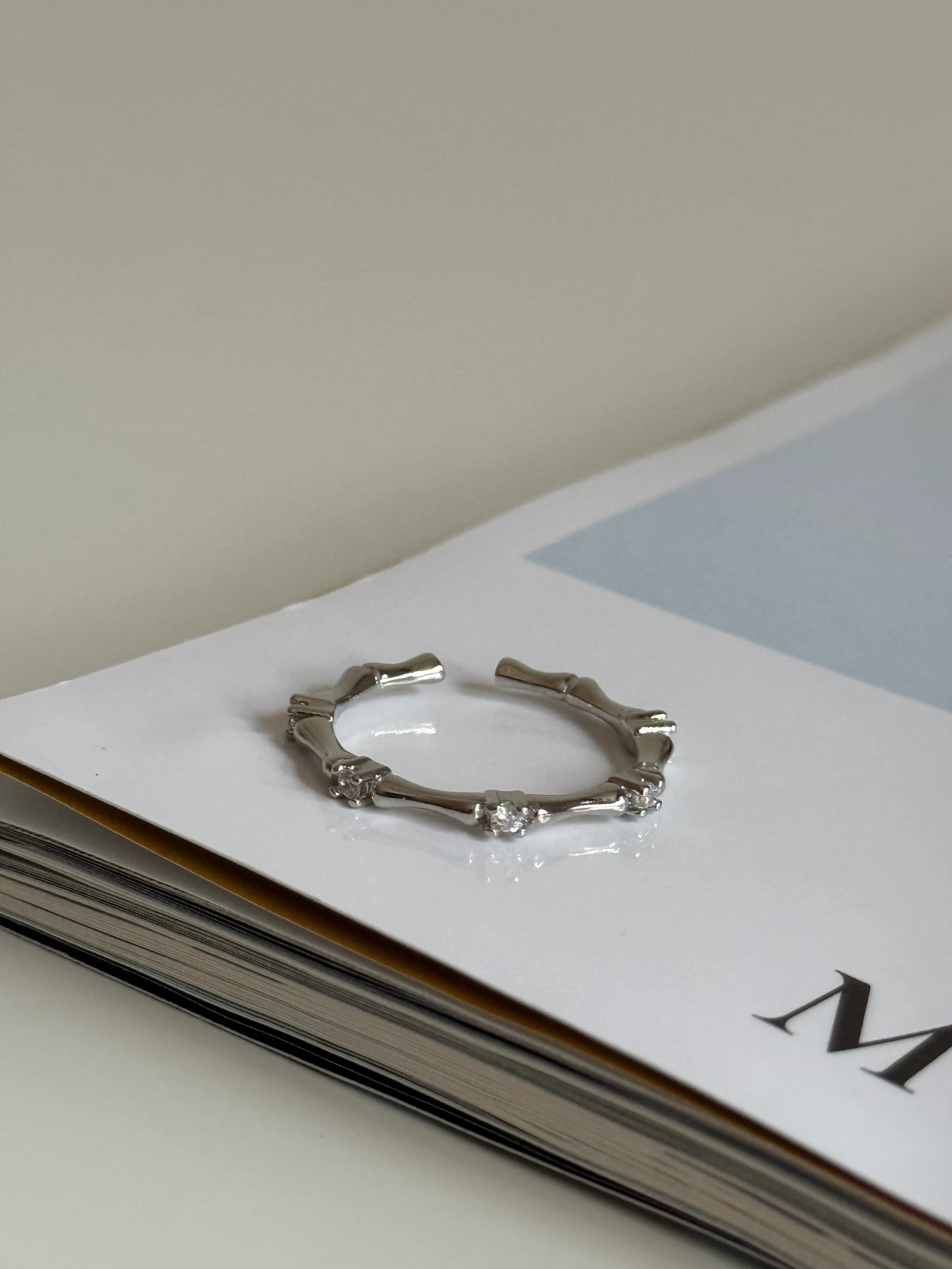 Taşlı Kemik Model Kadın Yüzük