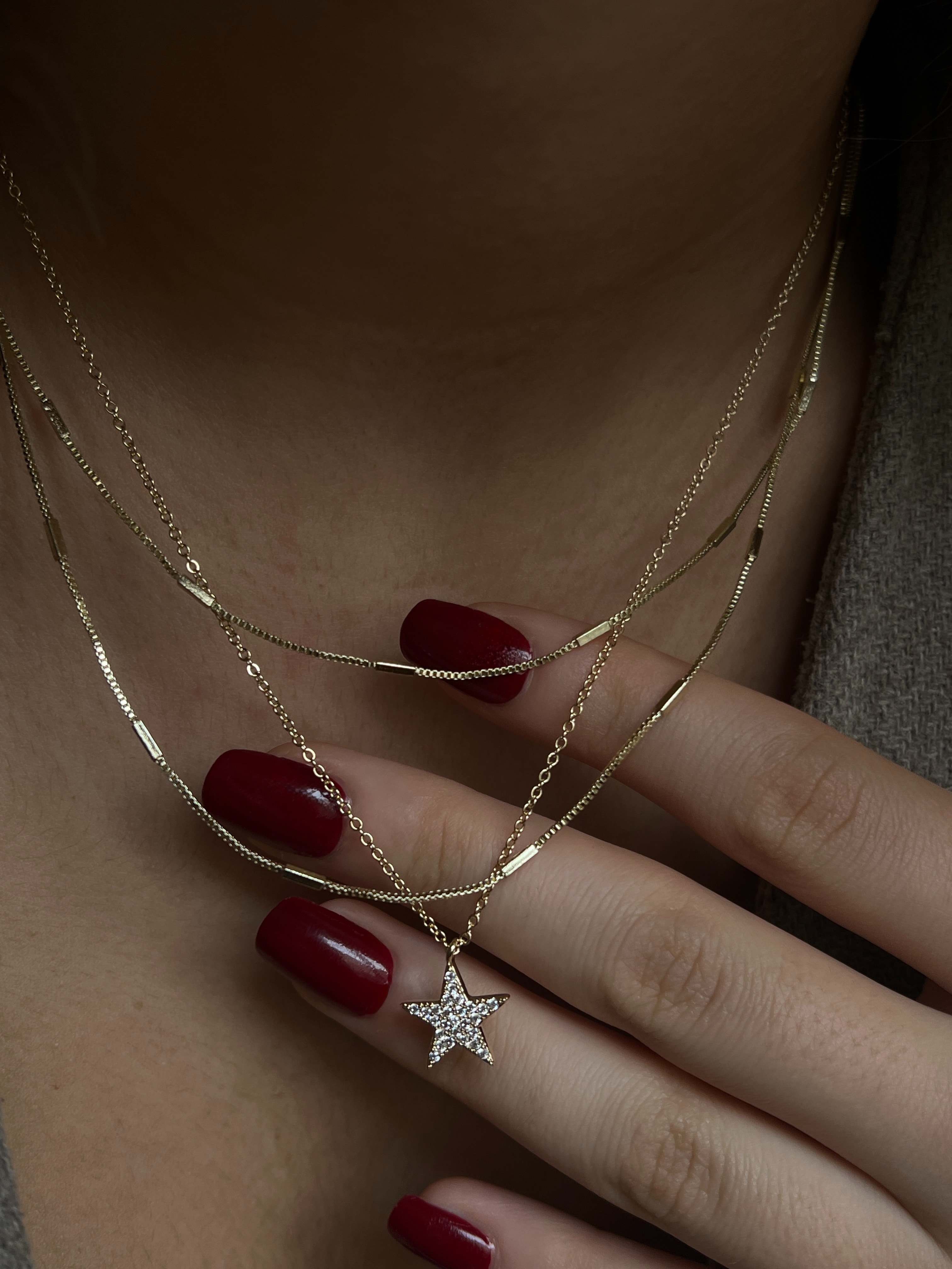 Gold Rengi Dikdörtgen Detaylı İki Sıra Kadın Kolye