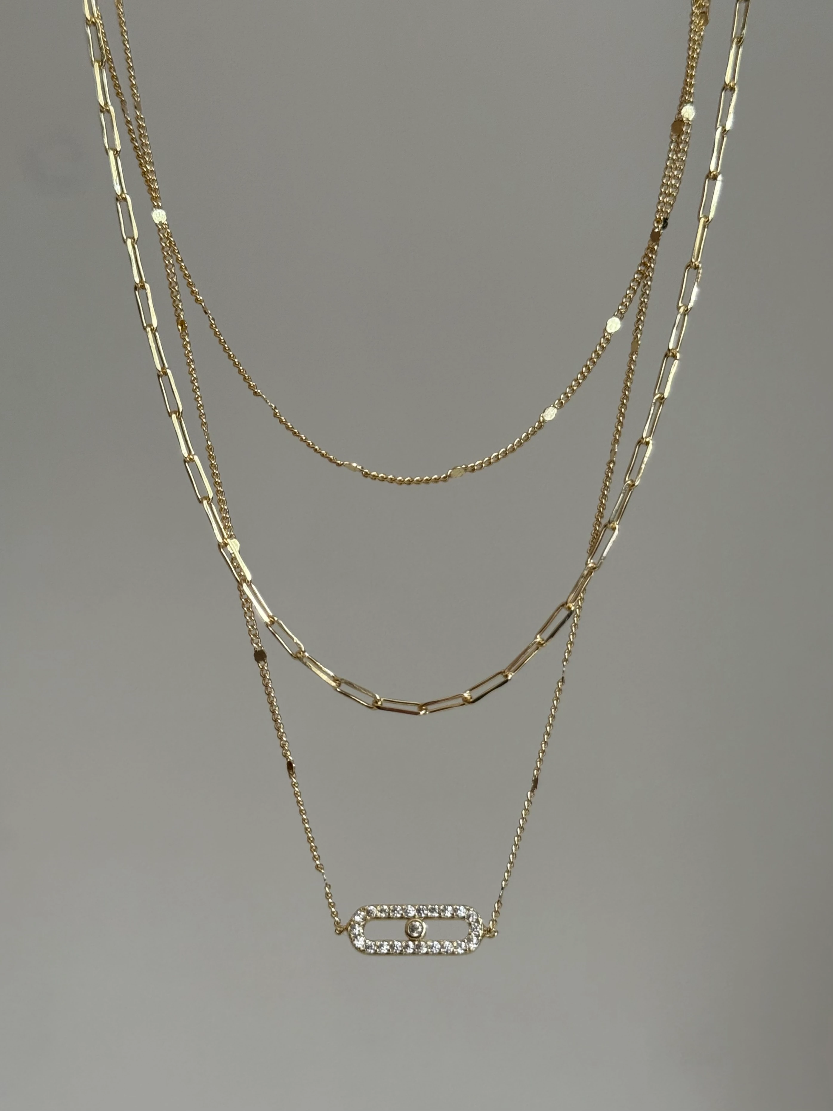 Gold Rengi Üç Sıra Messi Model Kadın Kolye