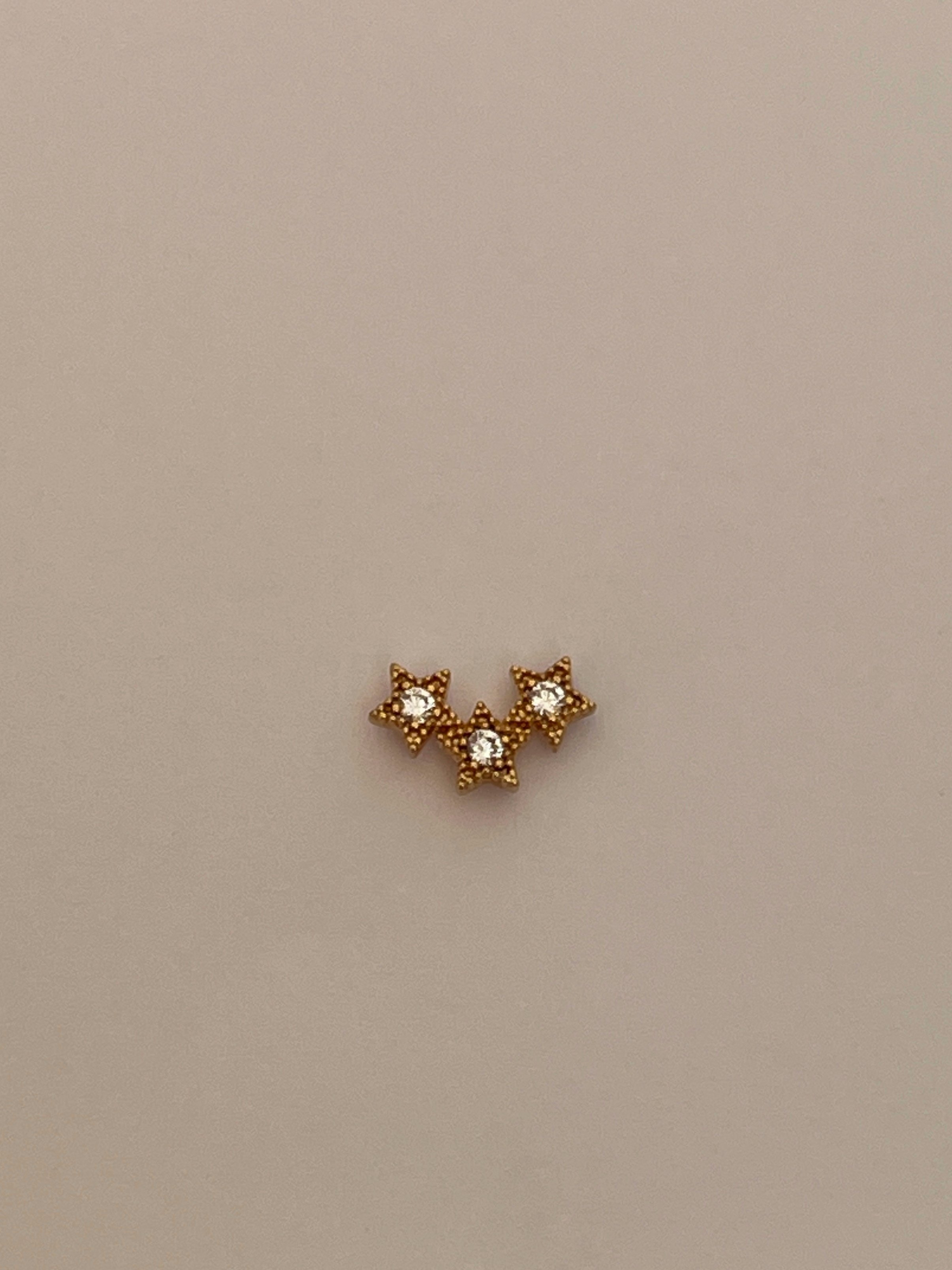 Gold Rengi Zirkon Taş Detaylı Üç Yıldız Figürlü Kadın Piercing