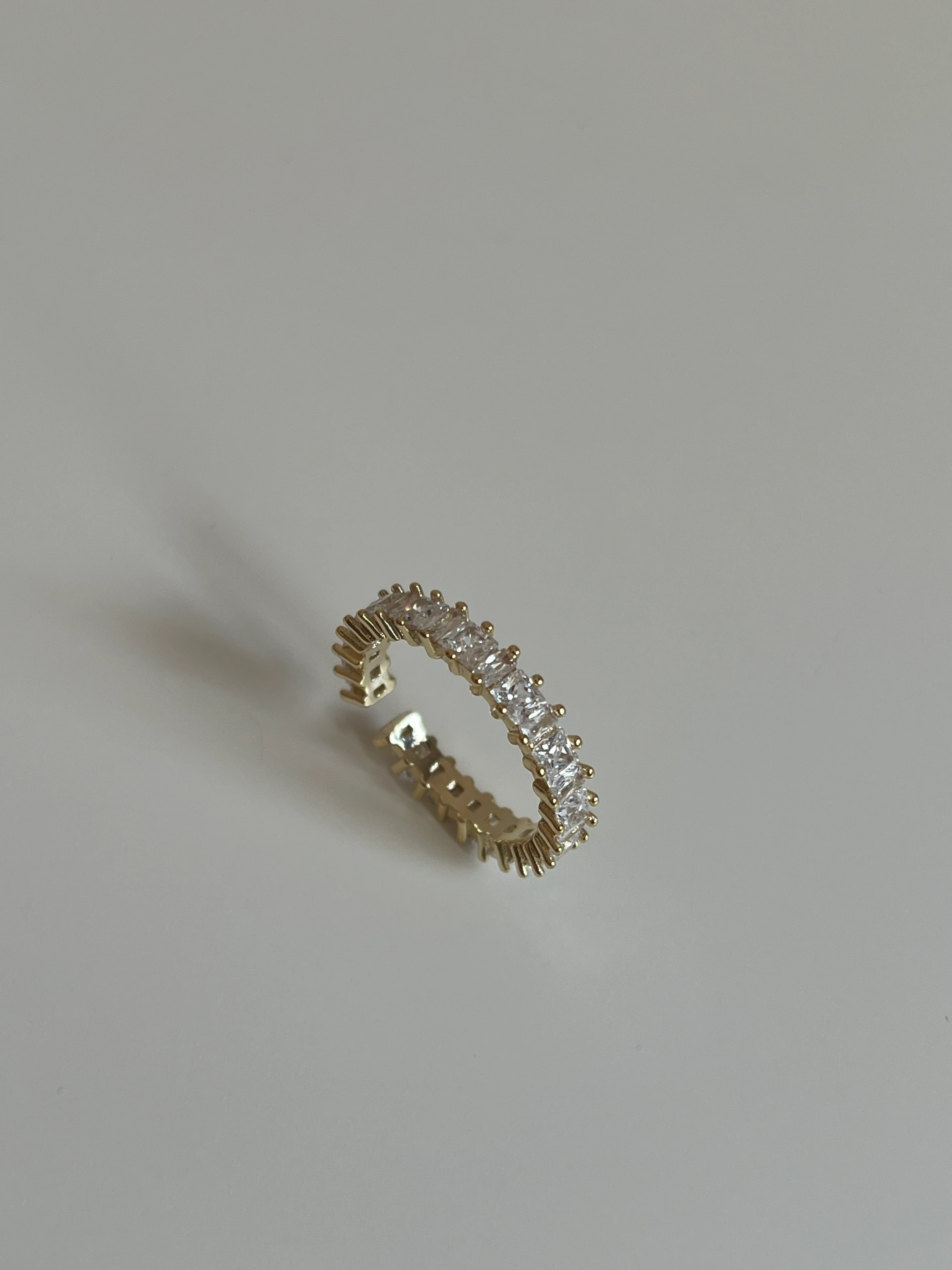 Baget Ve Kare Taşlı Kadın Yüzük