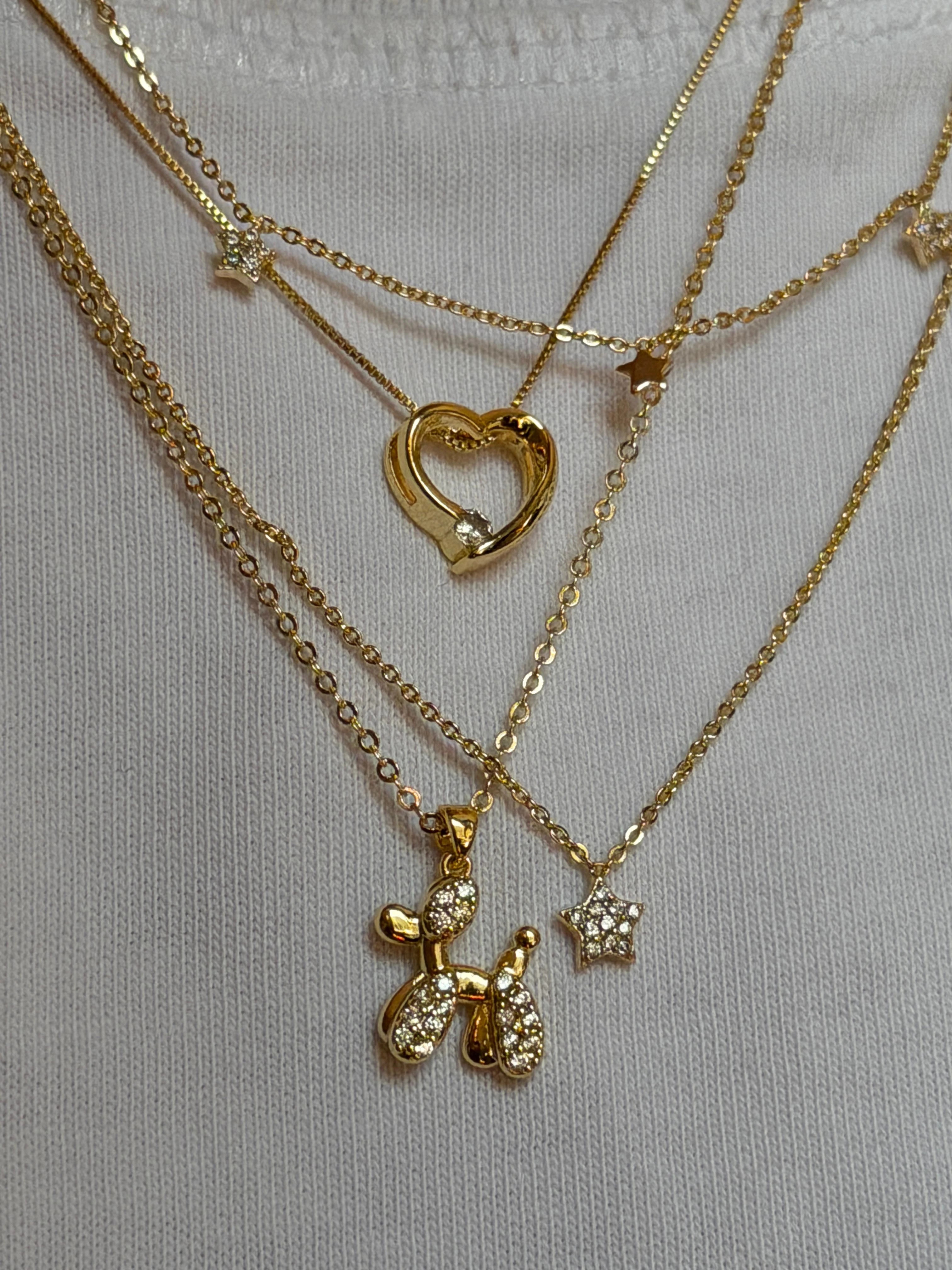 Gold Rengi Zirkon Taşlı Köpek Figür Kadın Kolye