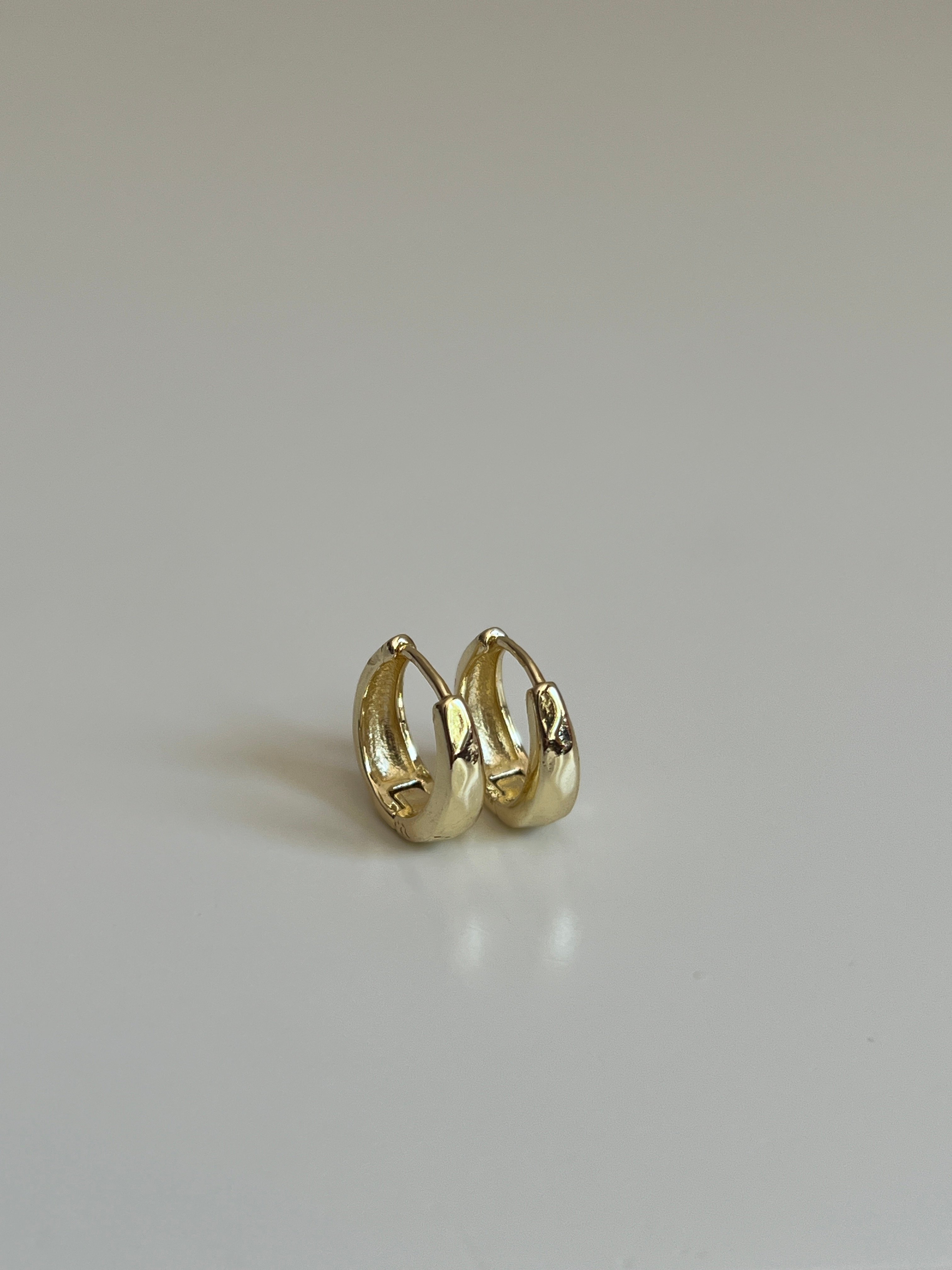 Gold Rengi Kadın Halka Küpe