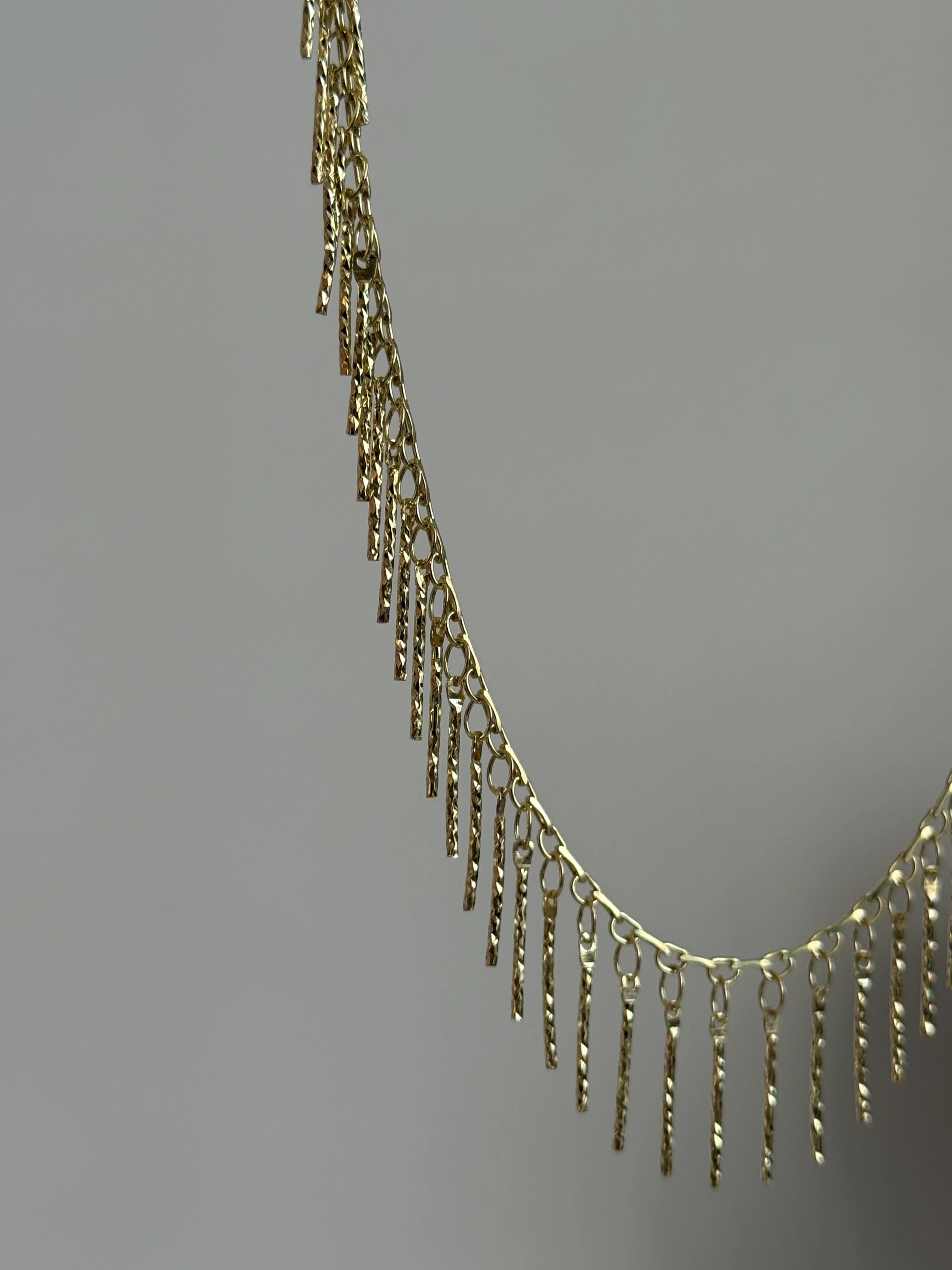 Sallantılı Zincir Kadın Kolye