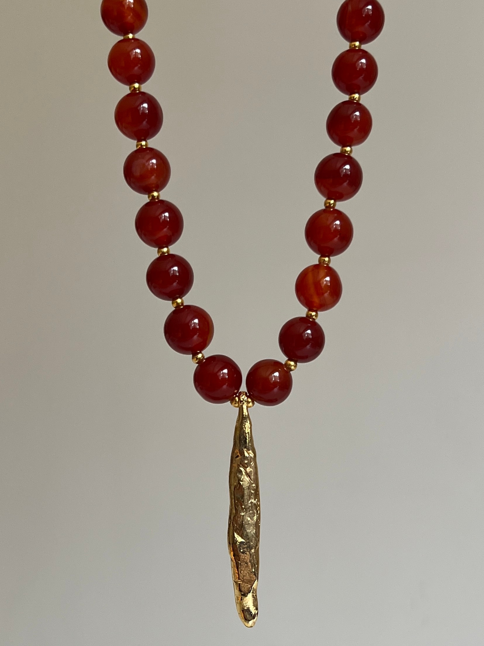 Arche Collection Kahverengi Akik Taşlı (GAIA) Kadın Kolye
