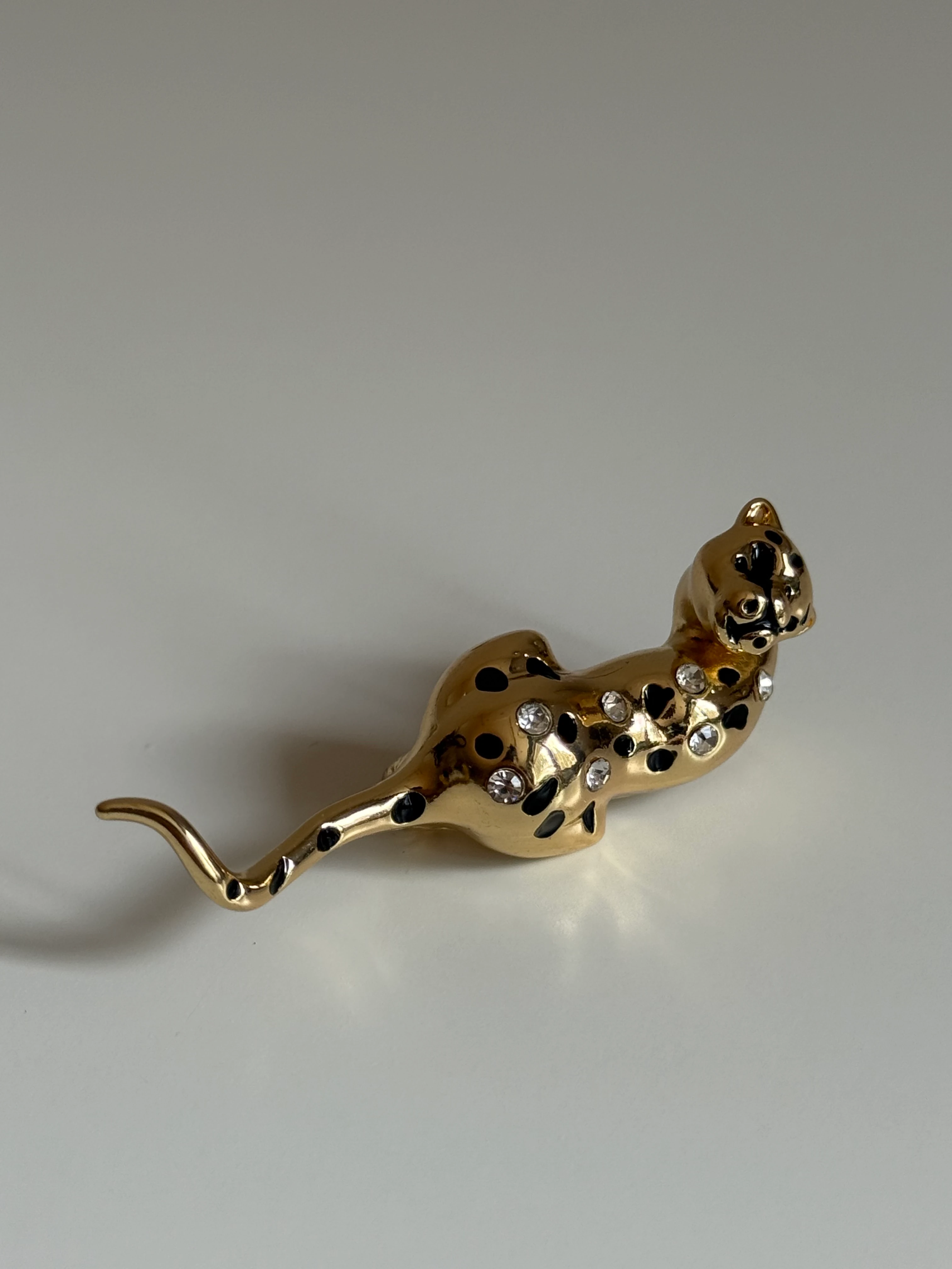 Siyah Nokta Desenli Panter Broş