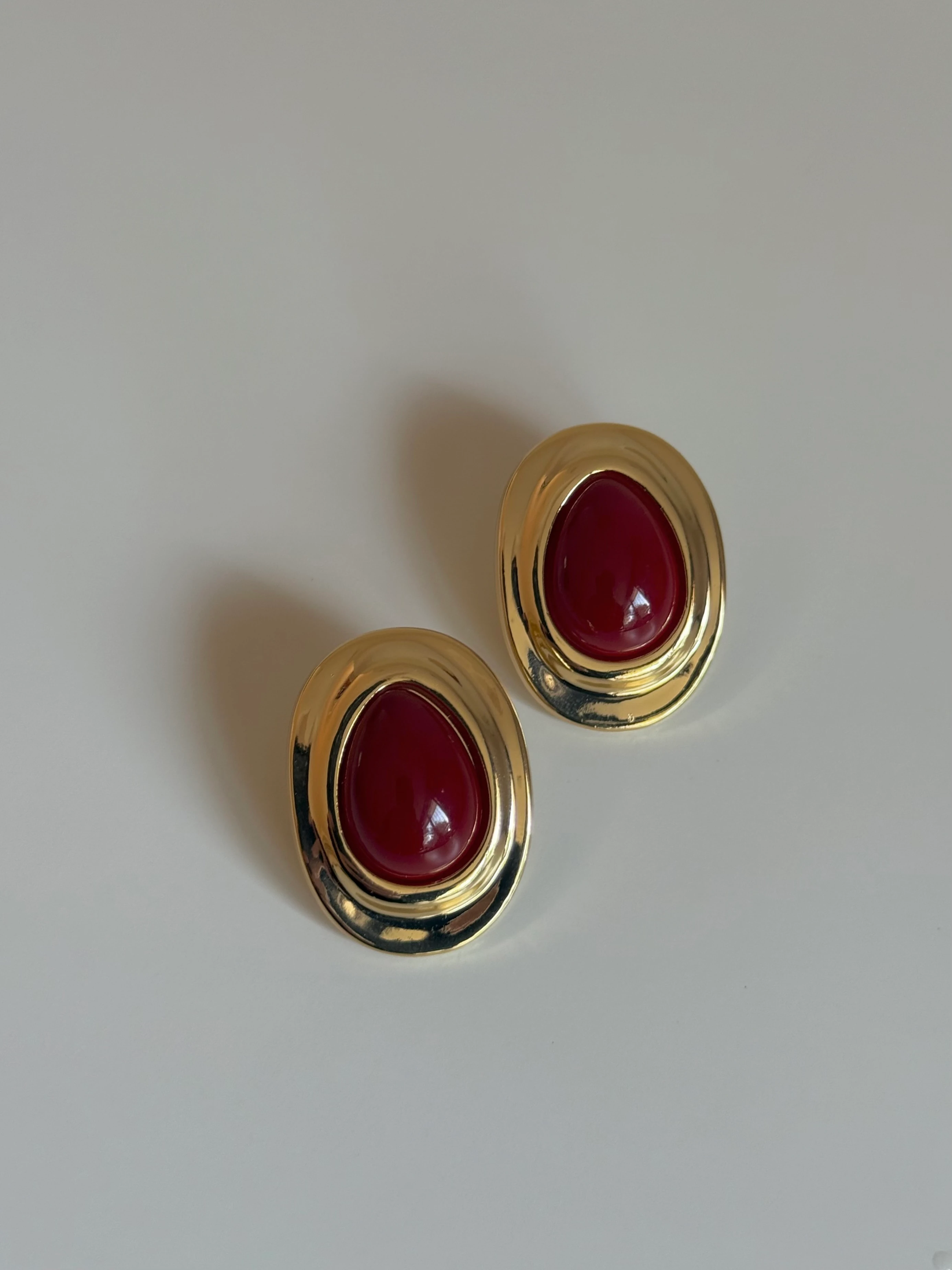 Gold Rengi Elips Model Kadın Küpe