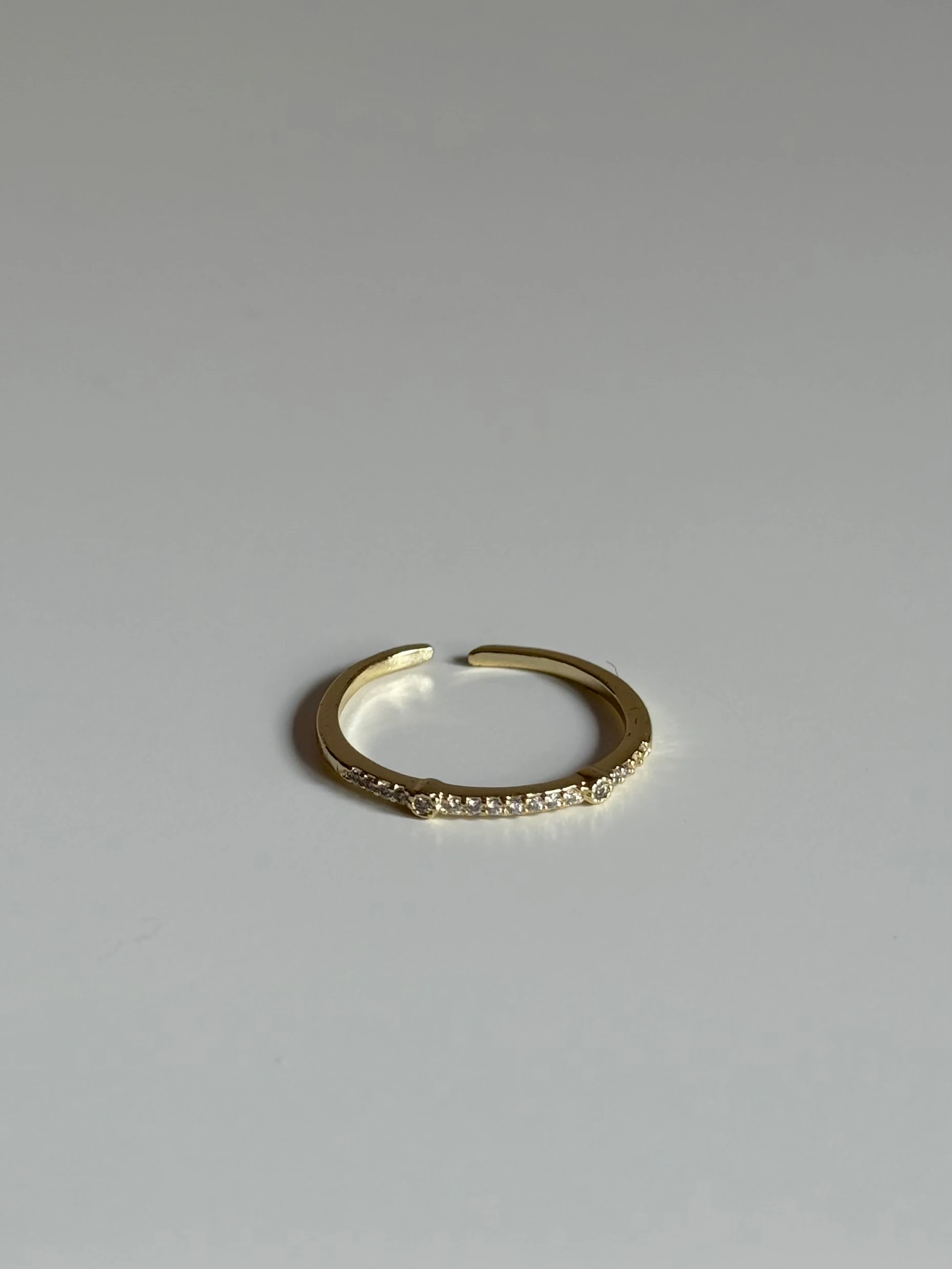 Gold Rengi Zirkon Taş Detaylı Kadın Yüzük