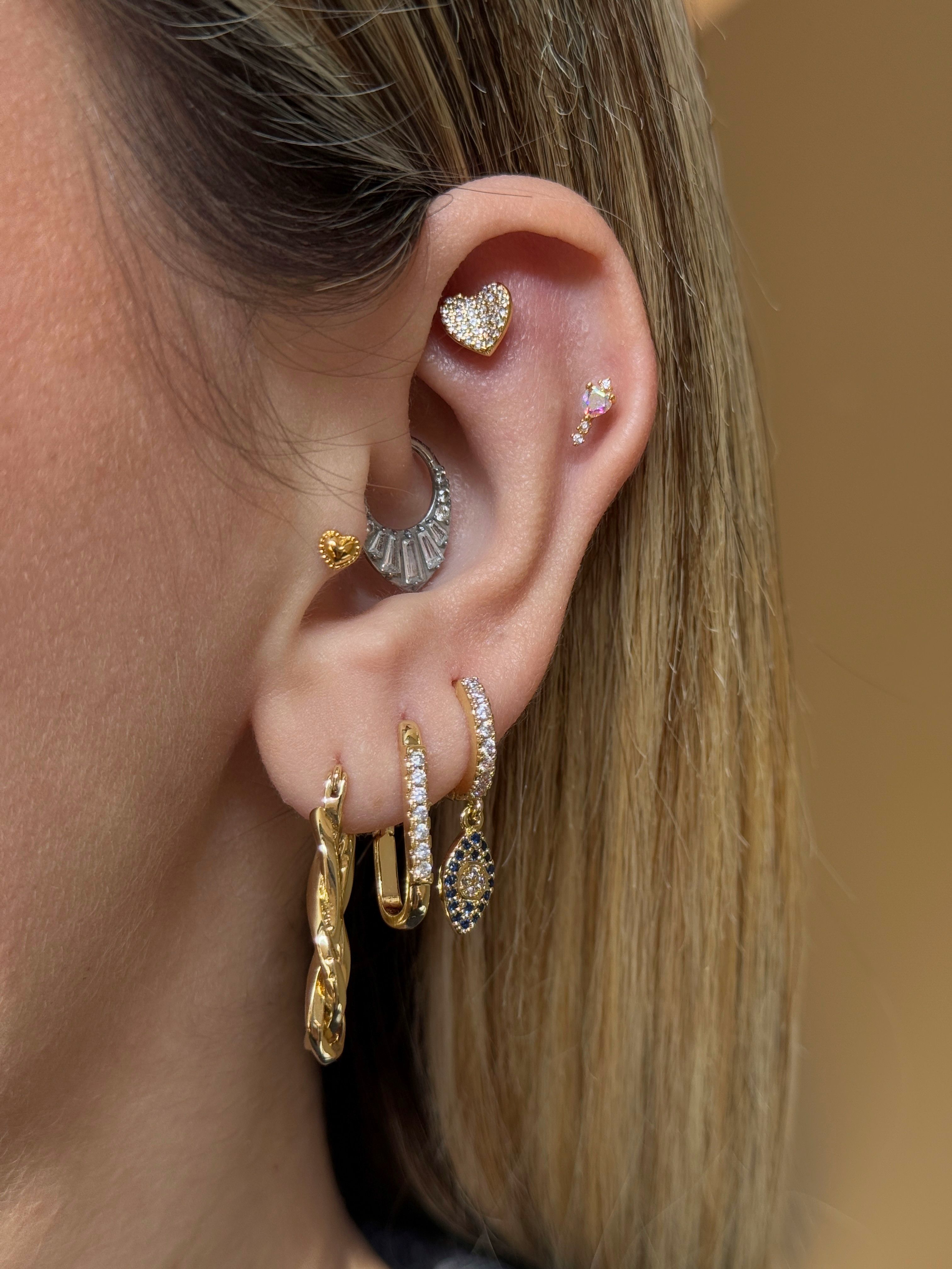 Zirkon Taşlı Kalp Figürlü Kadın Piercing
