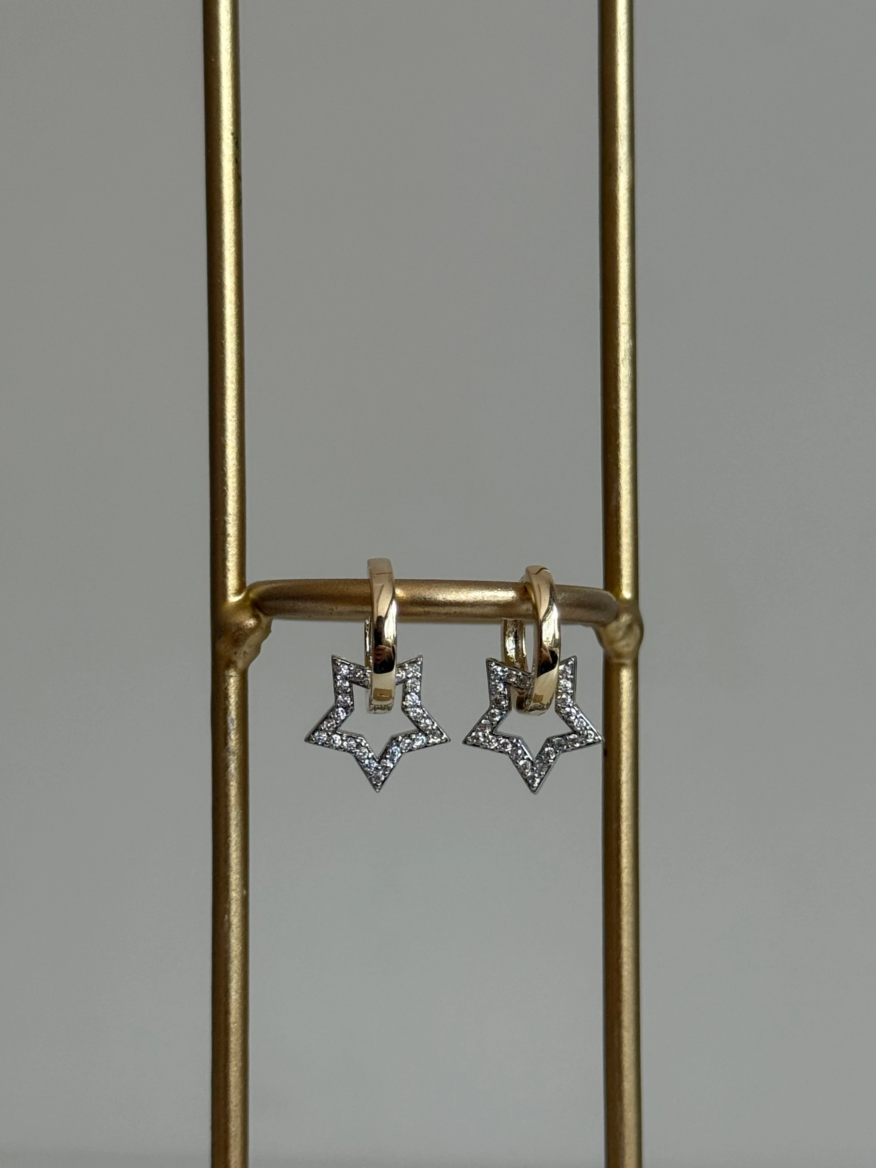 Mix Renk Zirkon Taşlı Yıldız Sallantılı Kadın Küpe