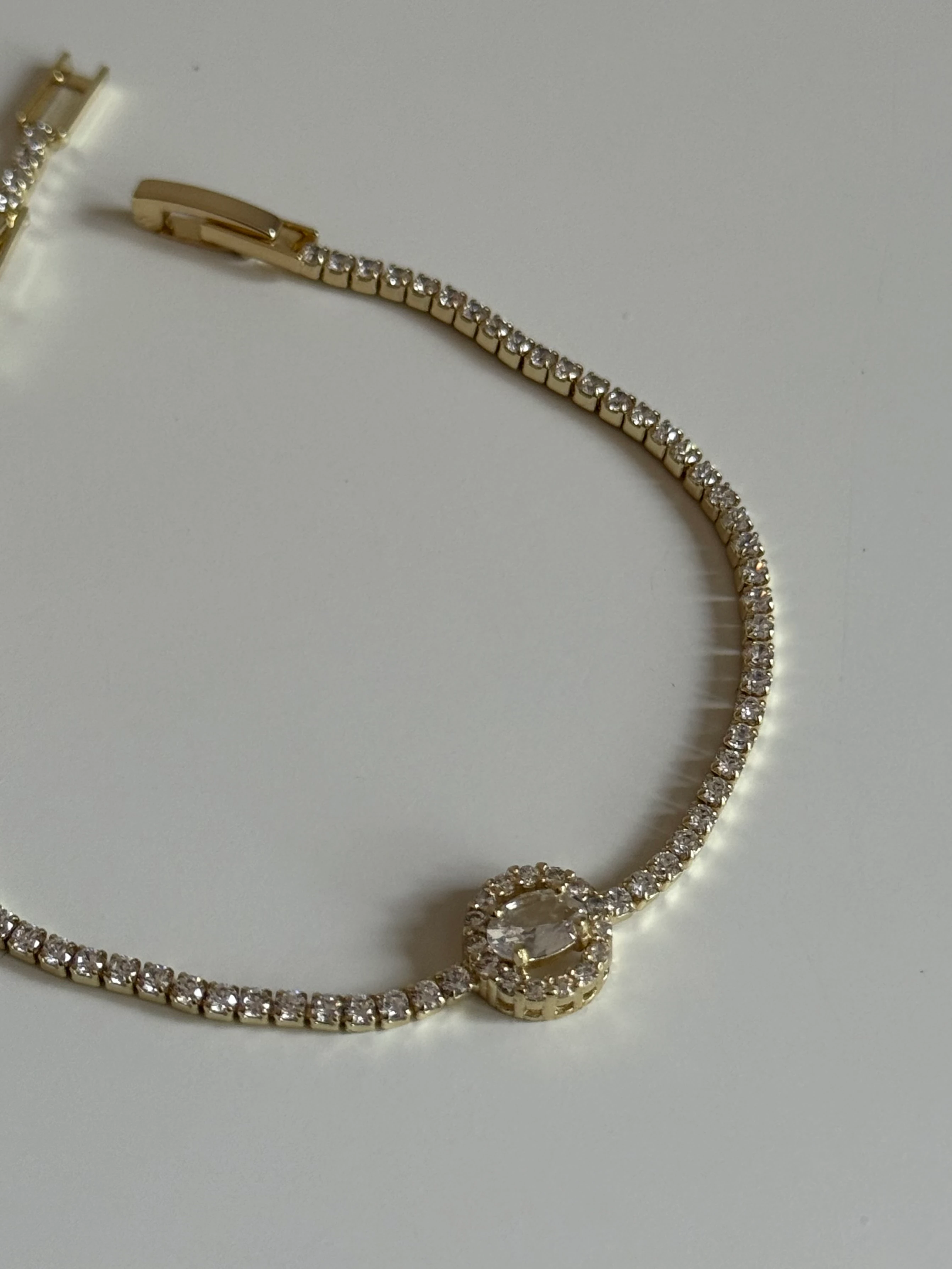 Damla Taşlı Su Yolu Kadın Bileklik