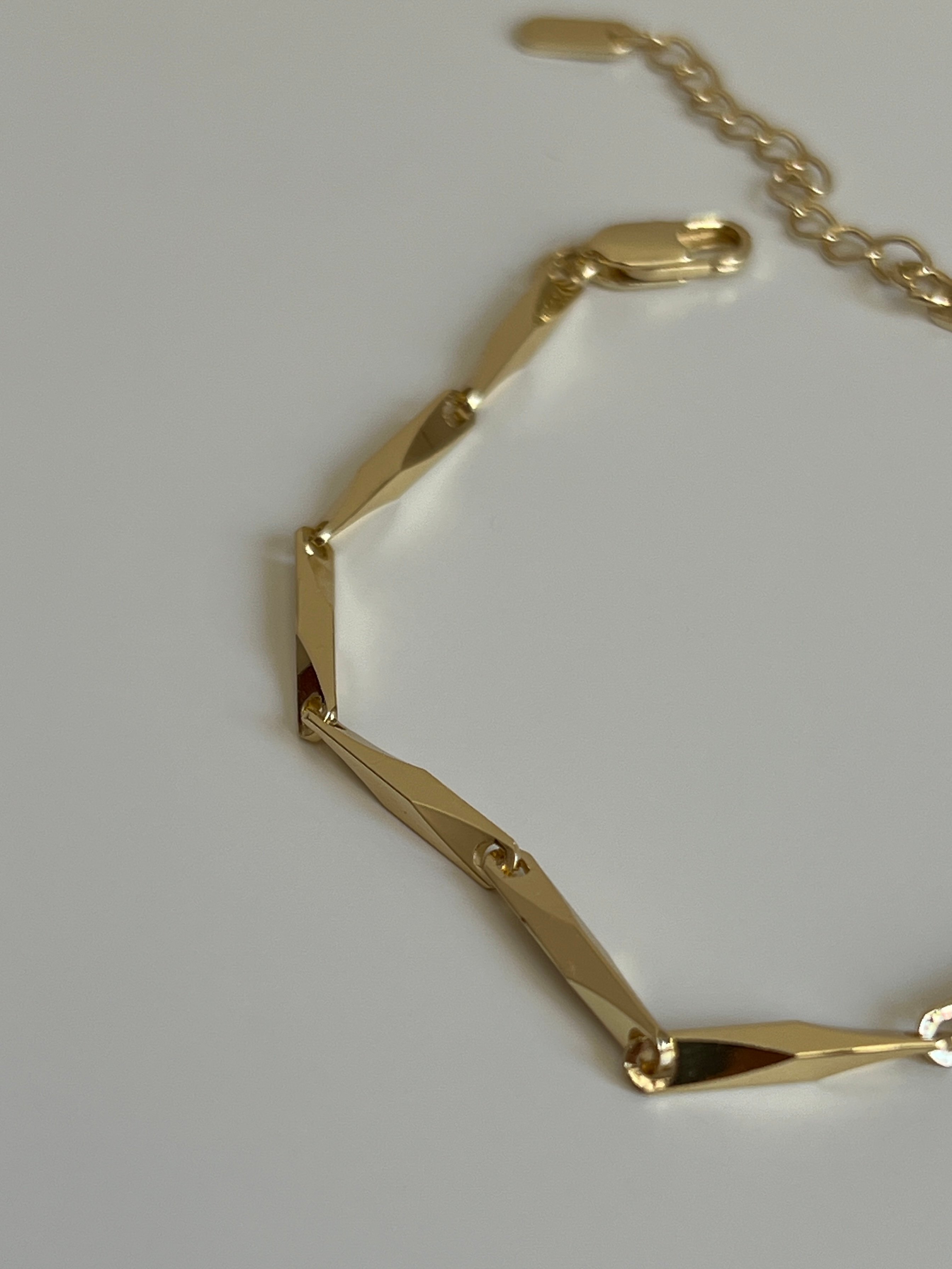 Gold Rengi Dönme Model Kadın Bileklik