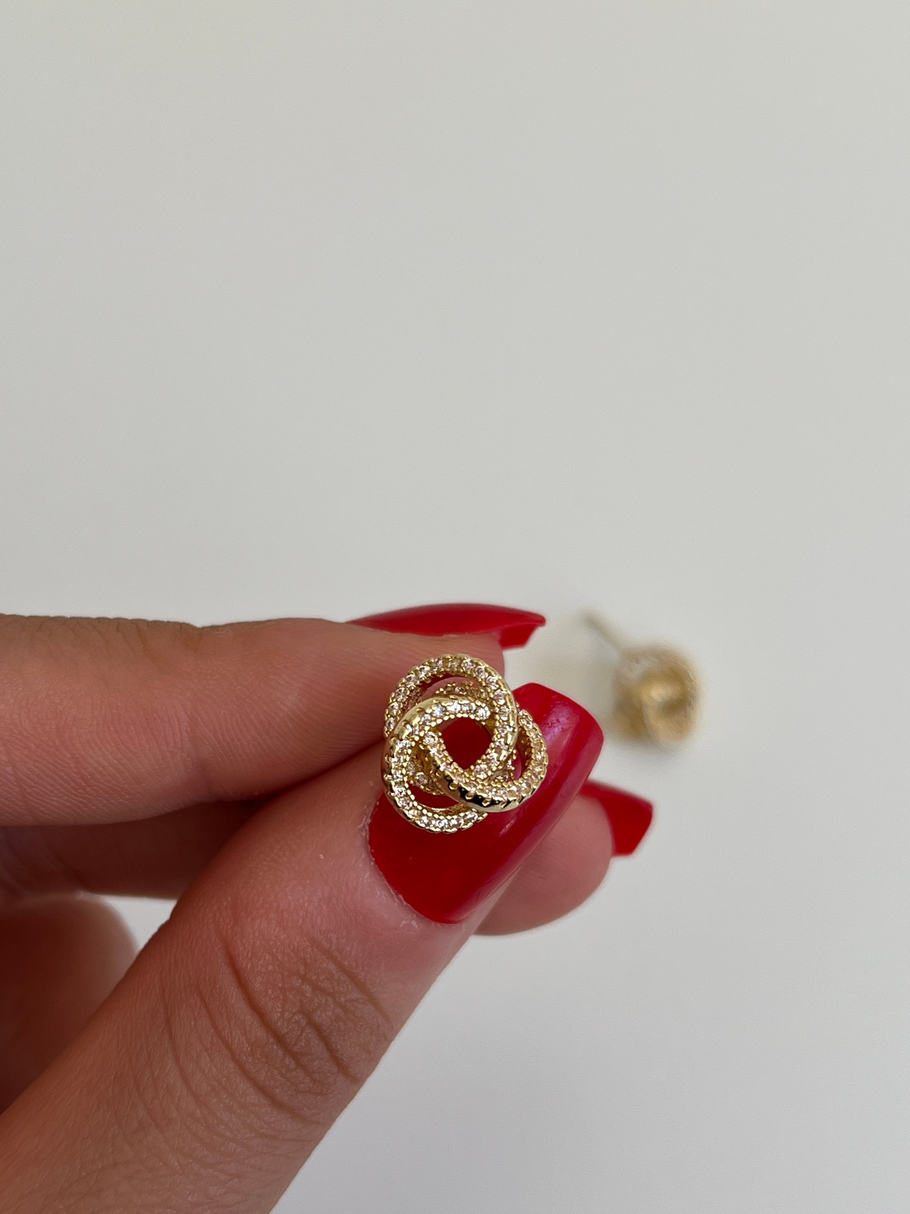 Gold Rengi Zirkon Taşlı Kadın Küpe