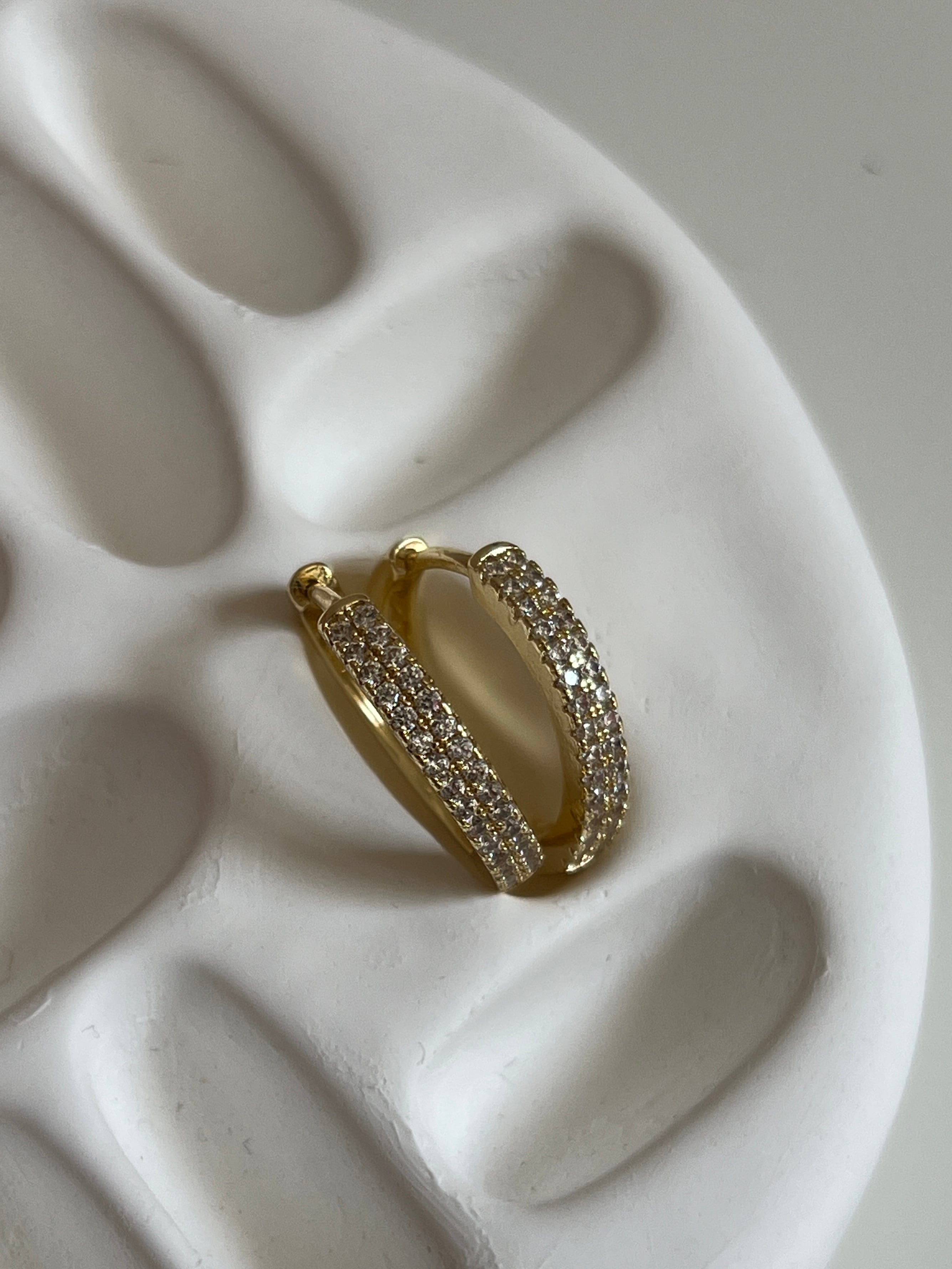 Gold Rengi Zirkon Taşlı Kadın Halka Küpe