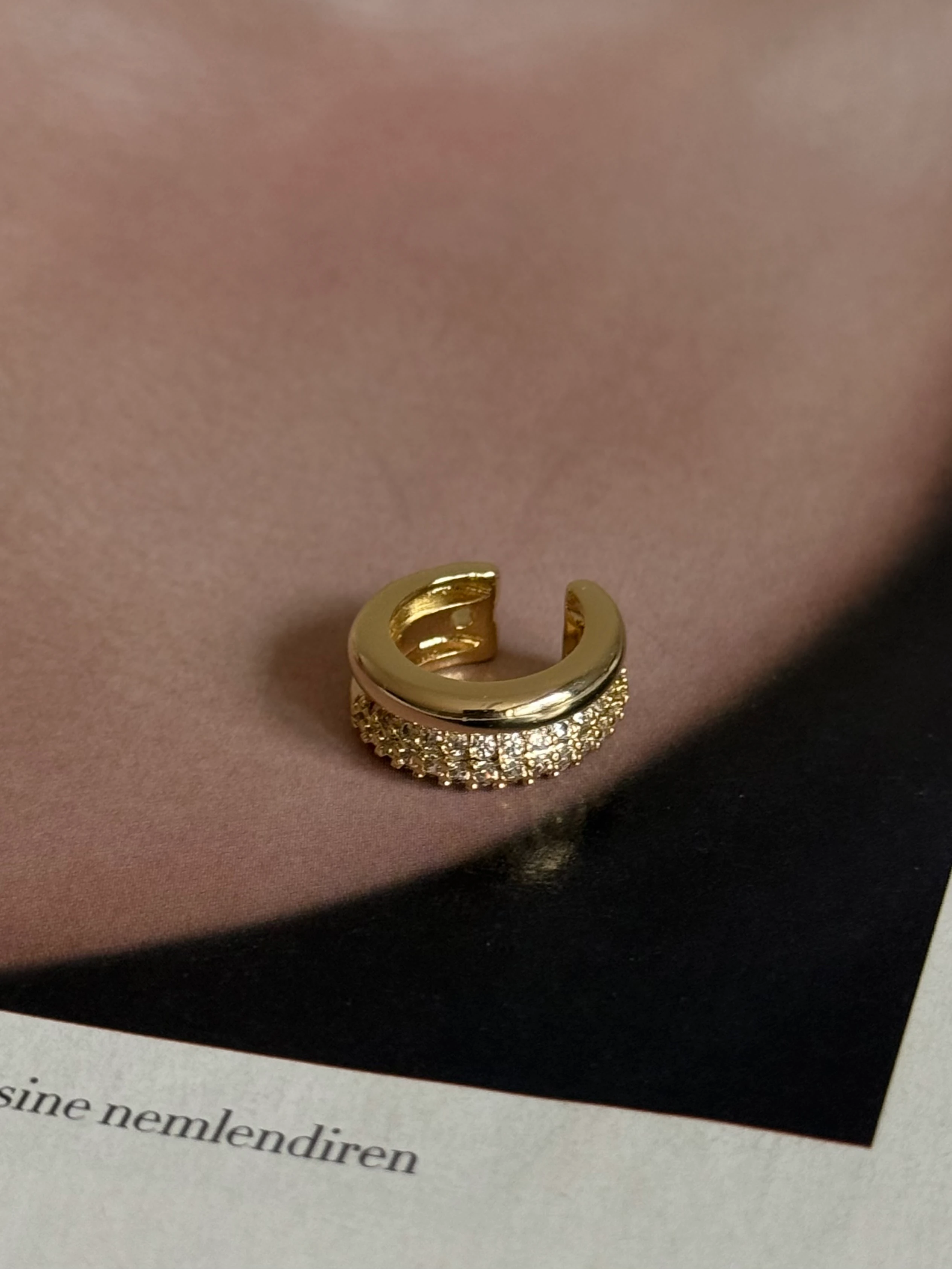 İki Sıra Kadın Kıkırdak Küpe