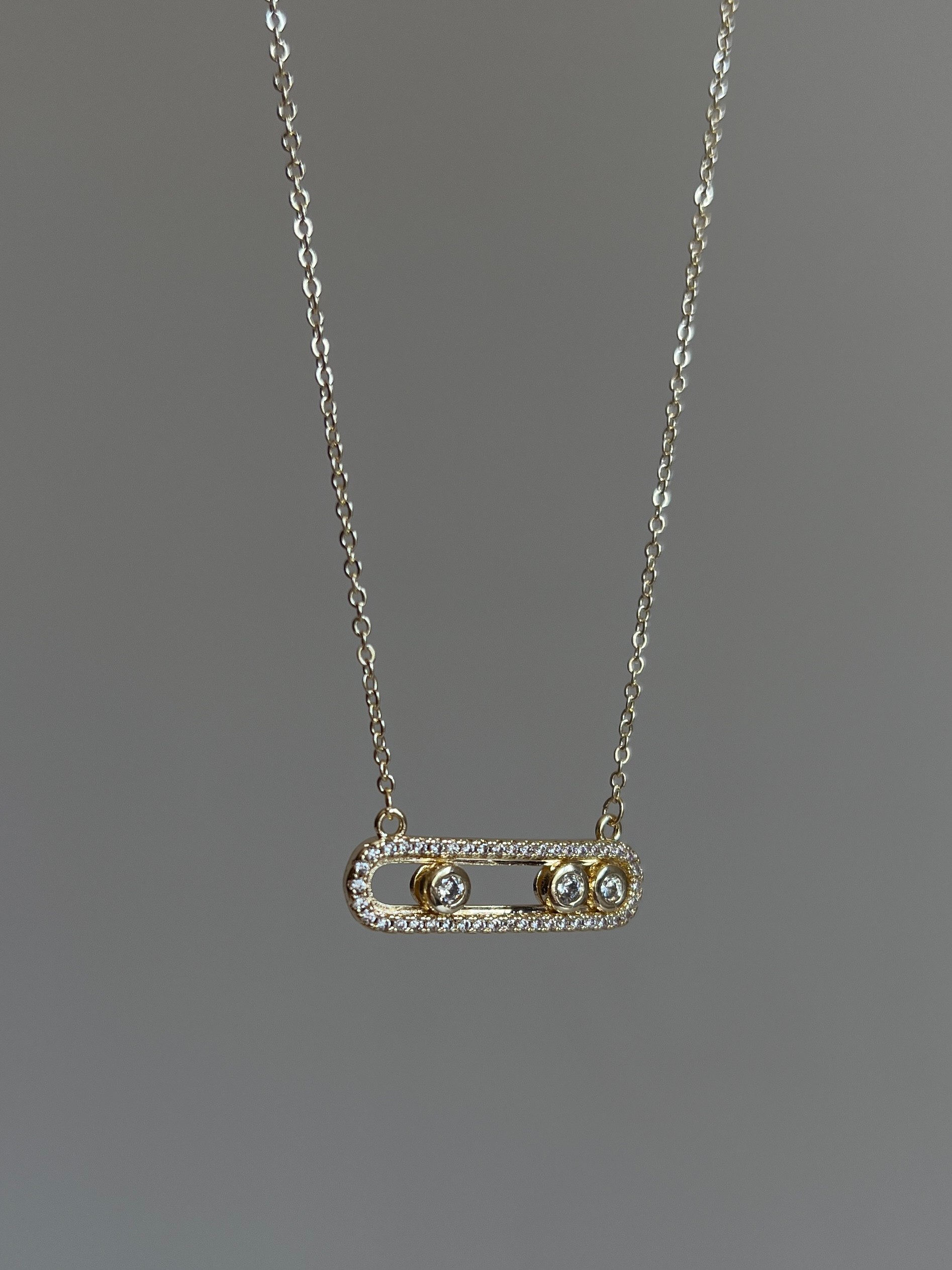 Gold Rengi Zirkon Taşlı Messi Model Kadın Kolye