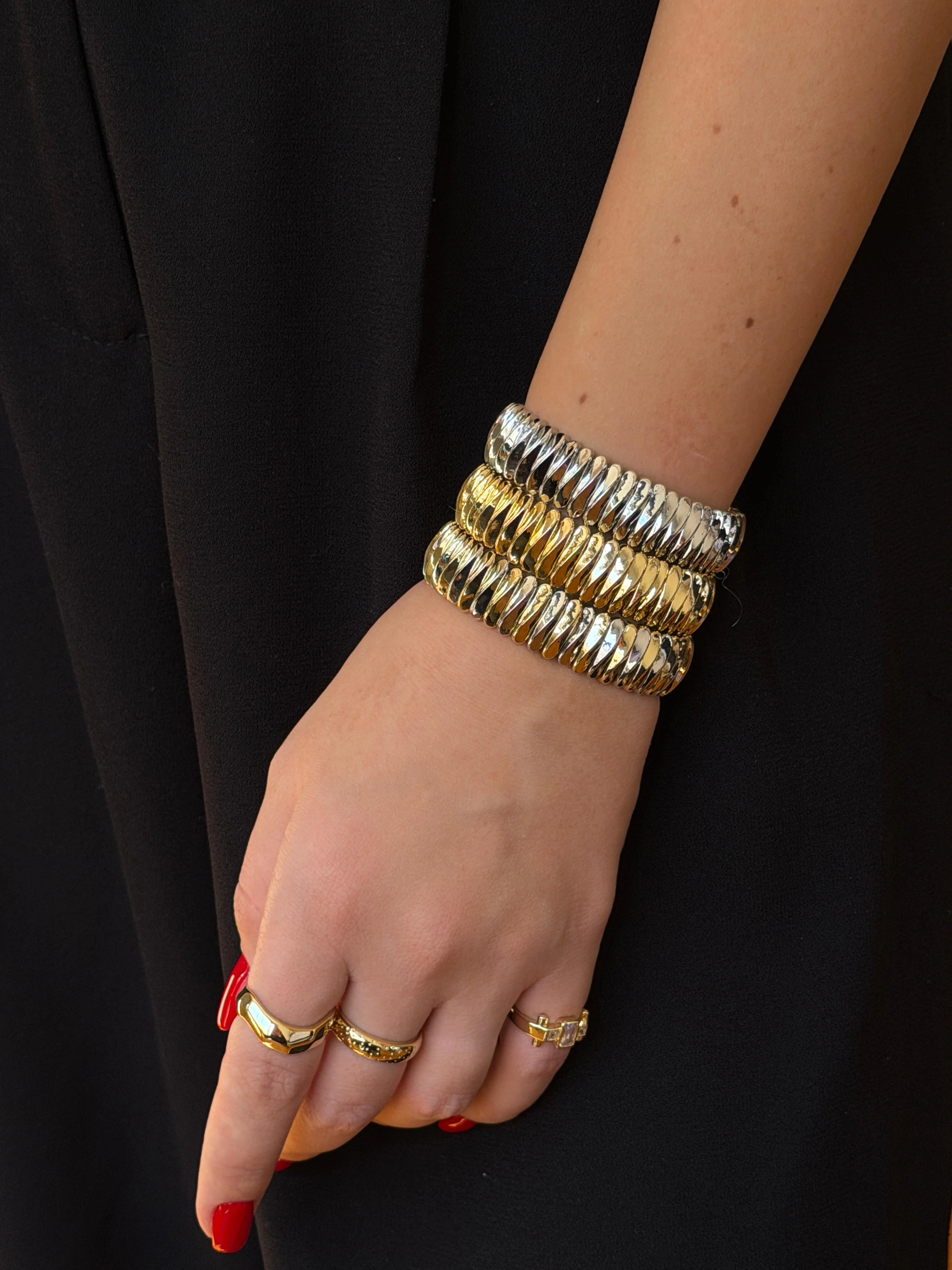 Şerit Model Kadın Bileklik