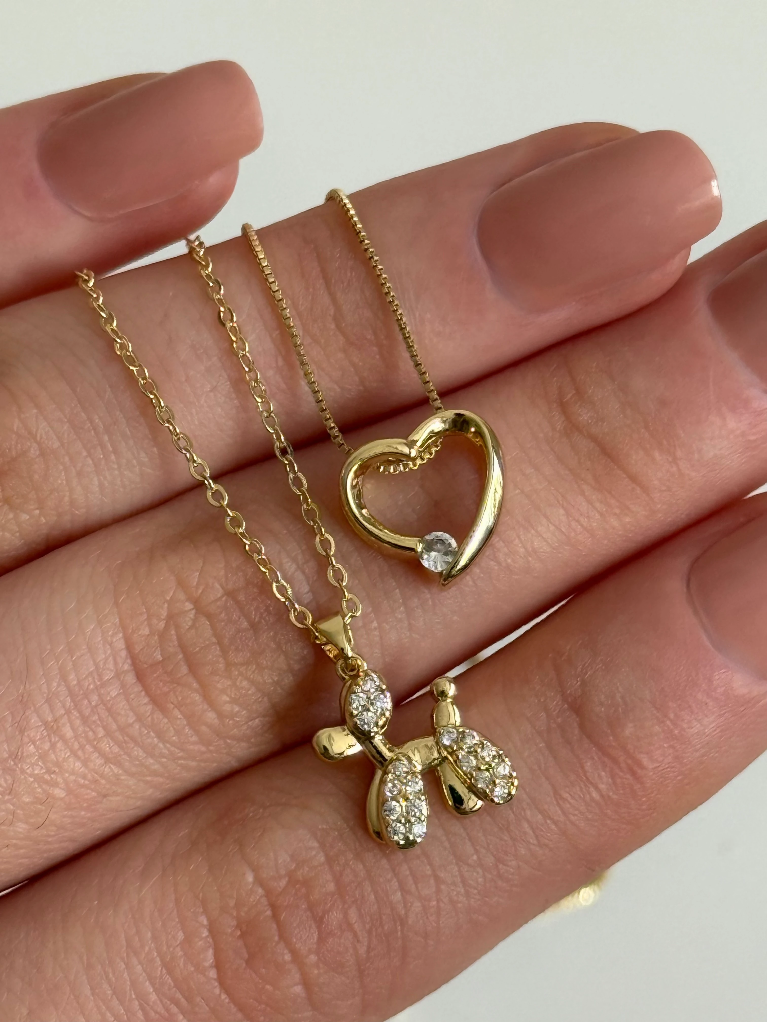 Gold Rengi Taş Detay Kalp Kadın Kolye