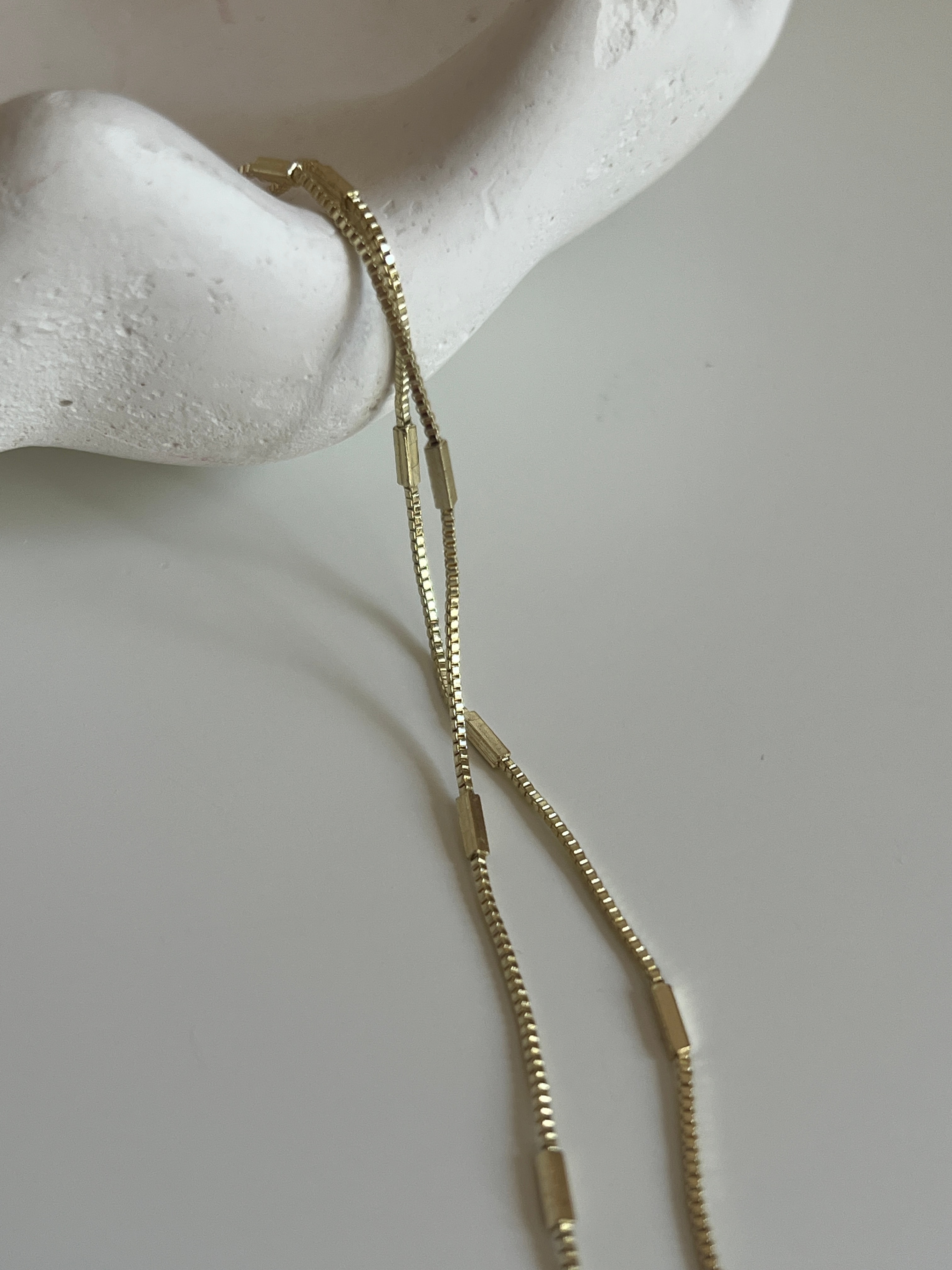 Gold Rengi Dikdörtgen Detaylı İki Sıra Kadın Kolye