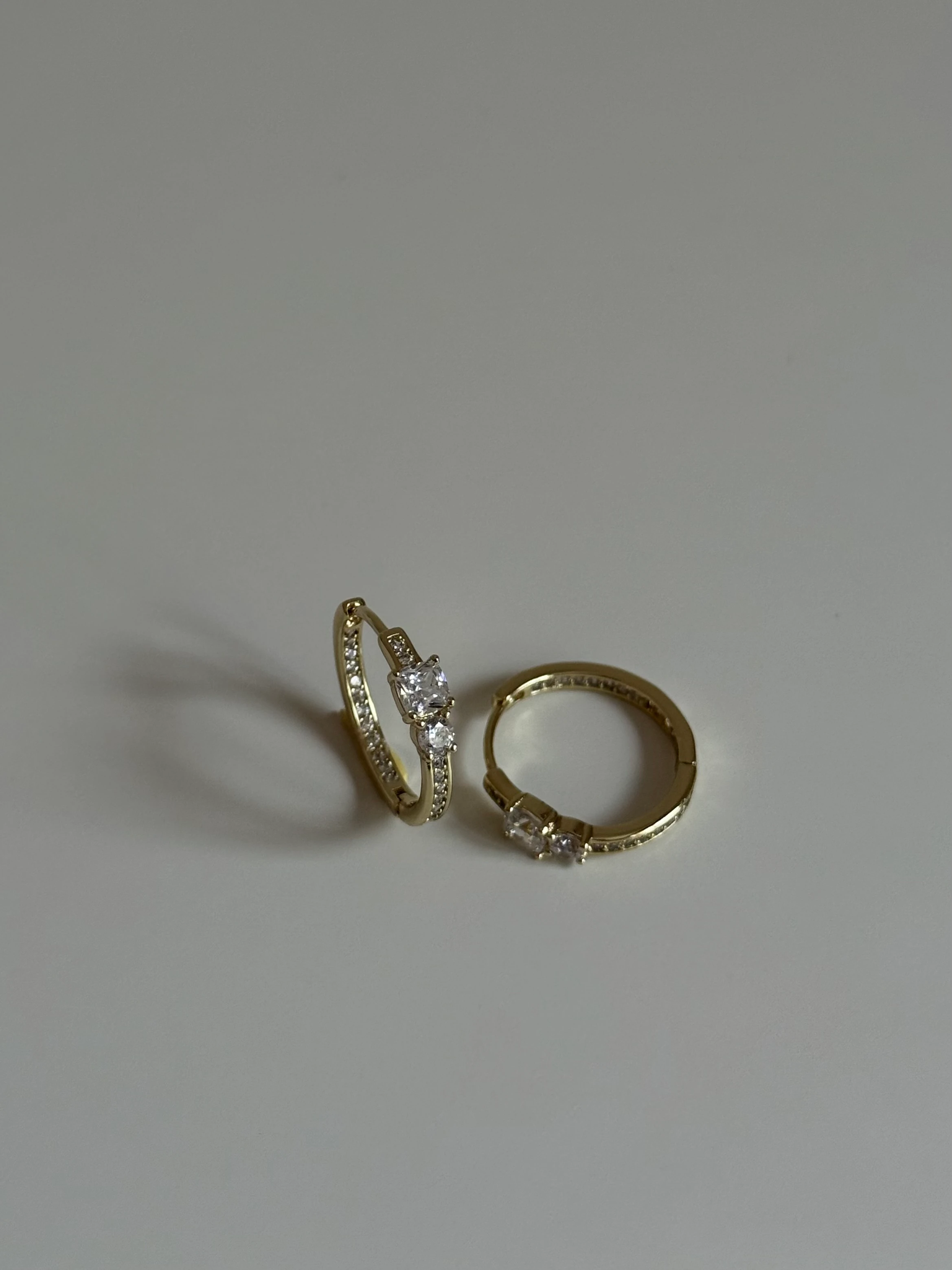 Gold Rengi Kare Ve Yuvarlak Zirkon Taş Detaylı Xupıng Kadın Küpe