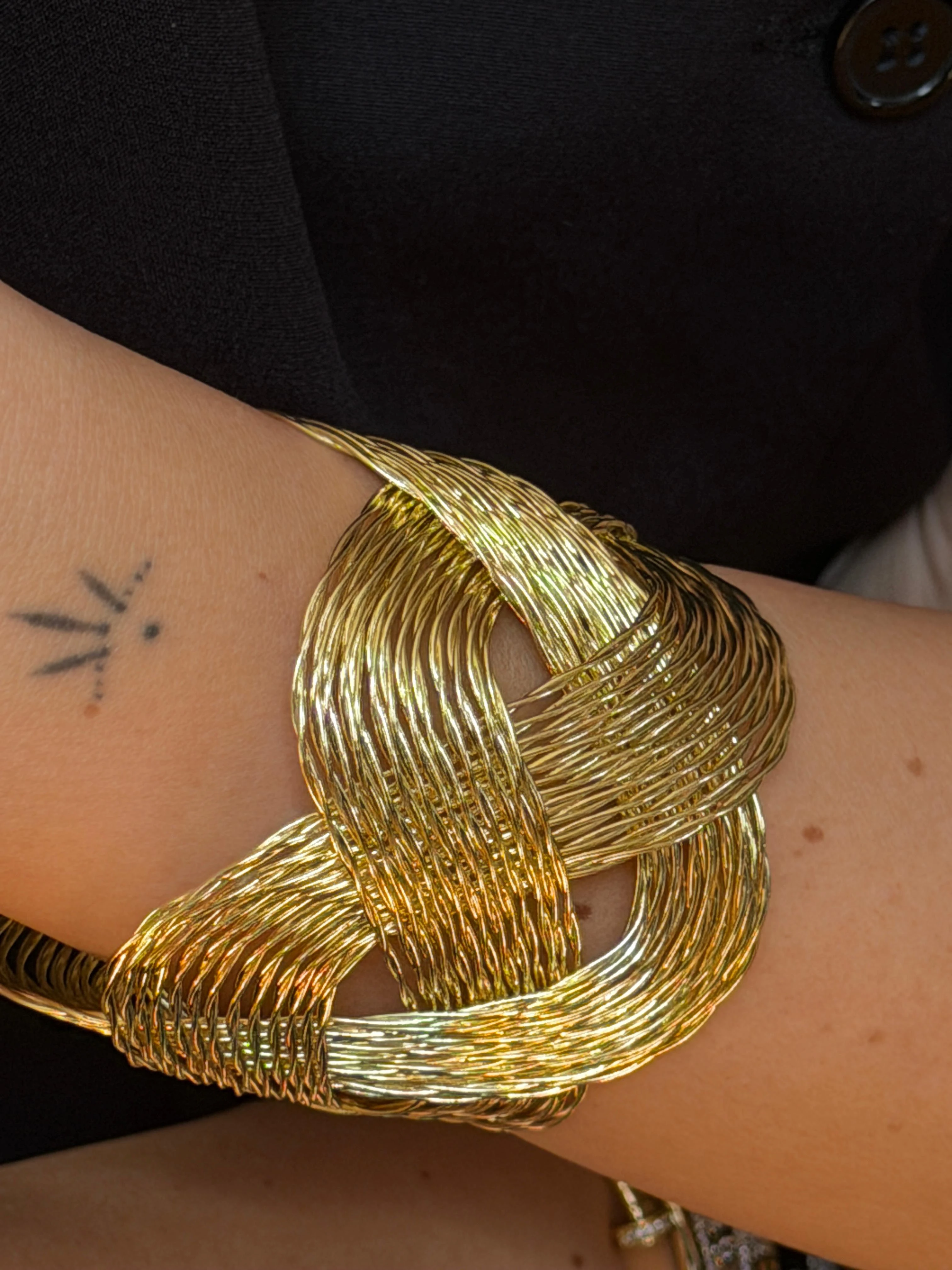 Örgü Model Kadın Bileklik