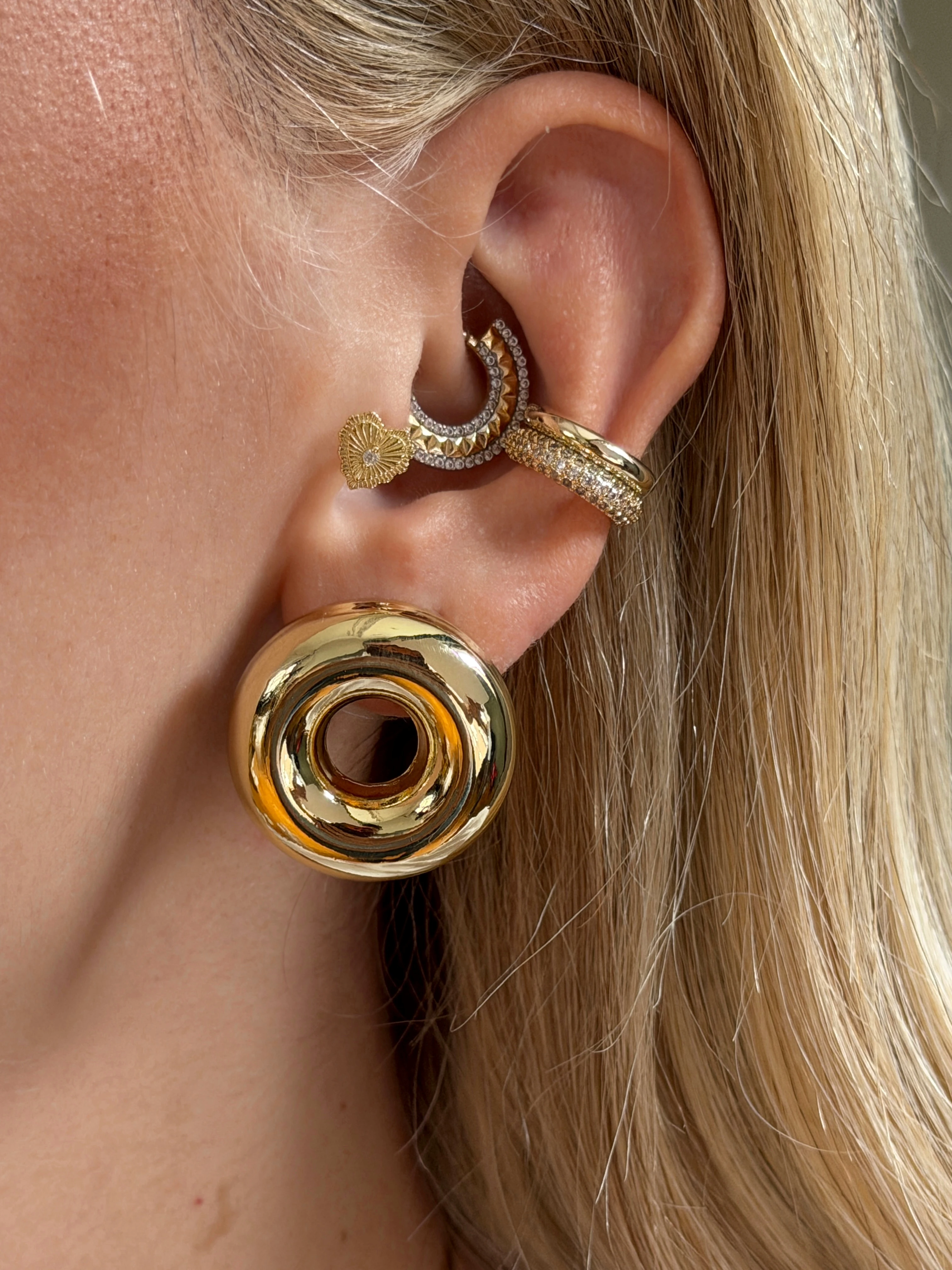 İki Sıra Kadın Kıkırdak Küpe