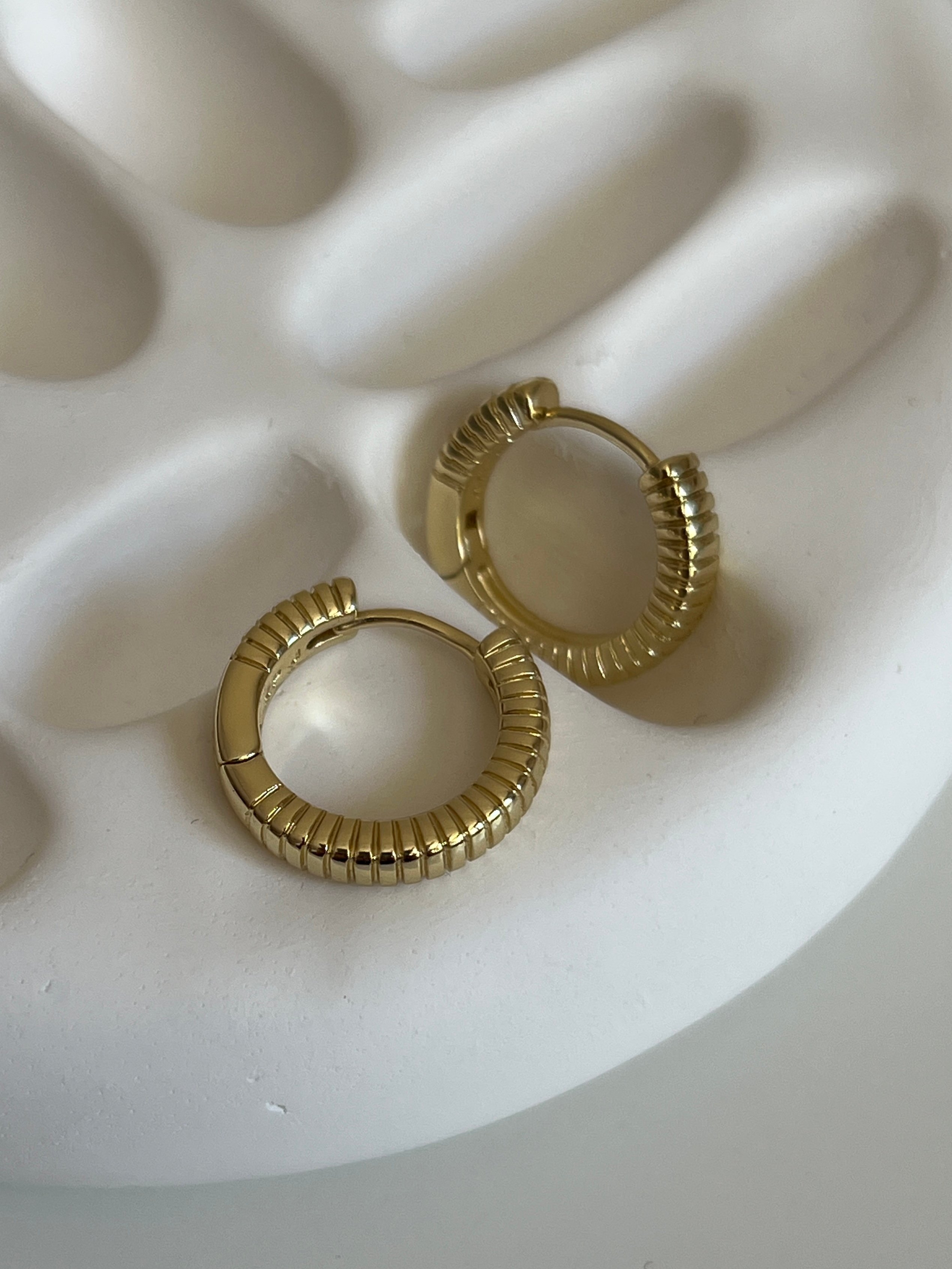 Gold Rengi Xupıng Halka Kadın Küpe