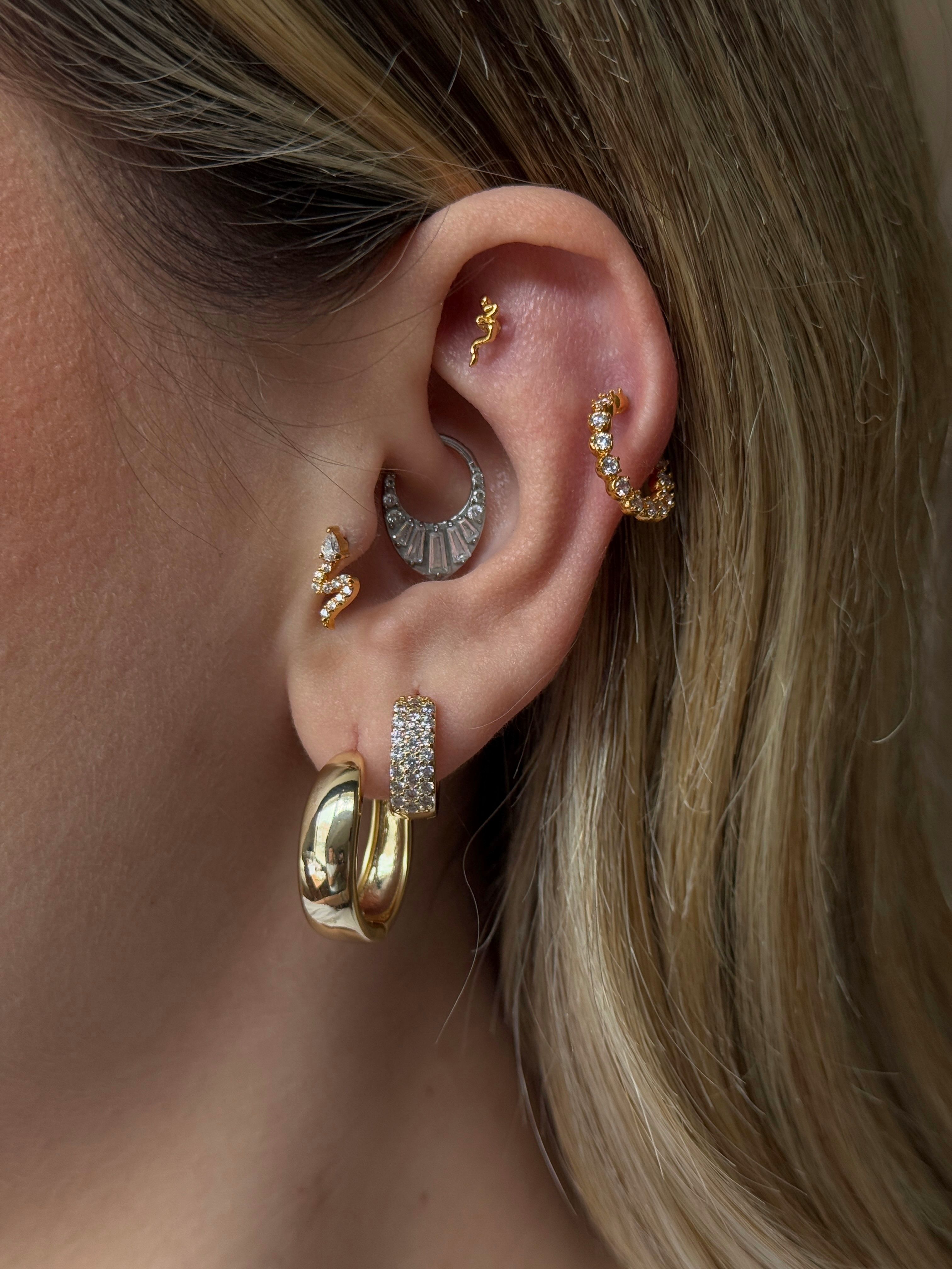 Zirkon Taşlı Gold Rengi Piercing