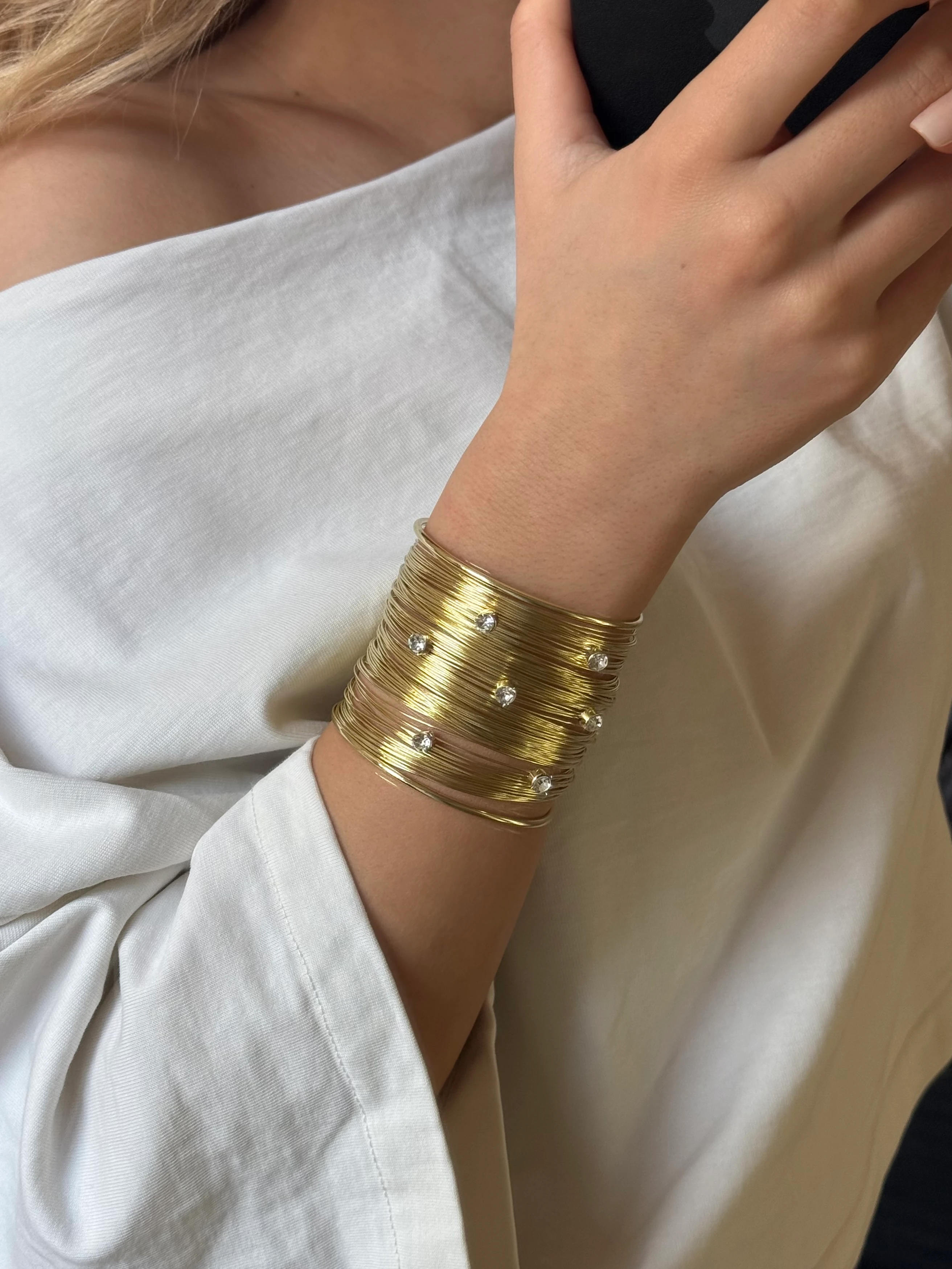 Taşlı Silindir Kadın Kelepçe Bileklik