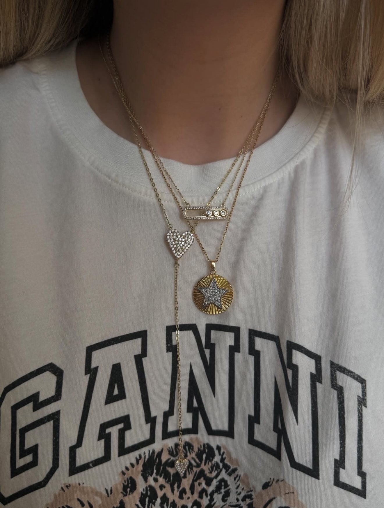 Mix Renk Zirkon Taşlı Yıldız Model Kadın Kolye