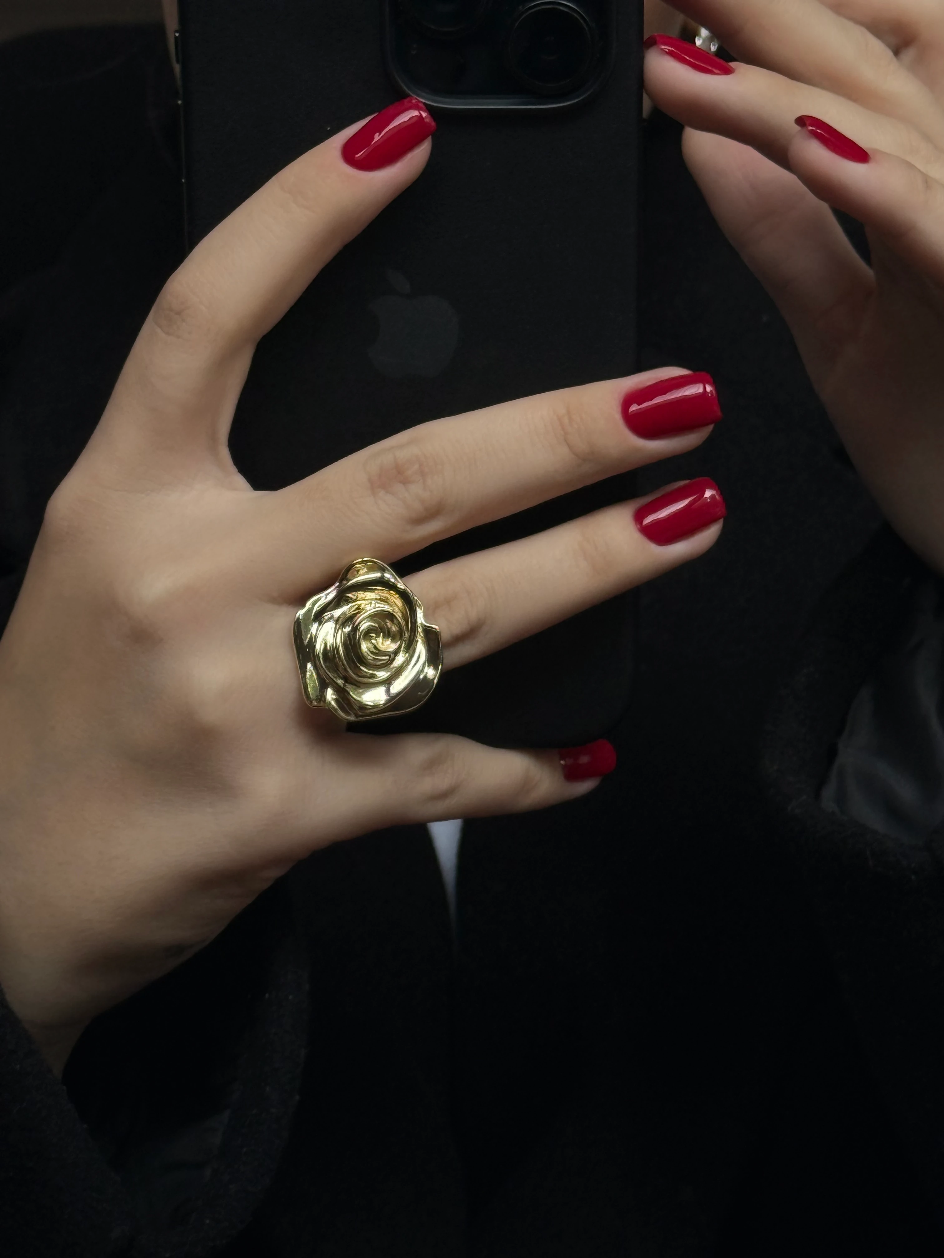 Gül Figür Kadın Yüzük