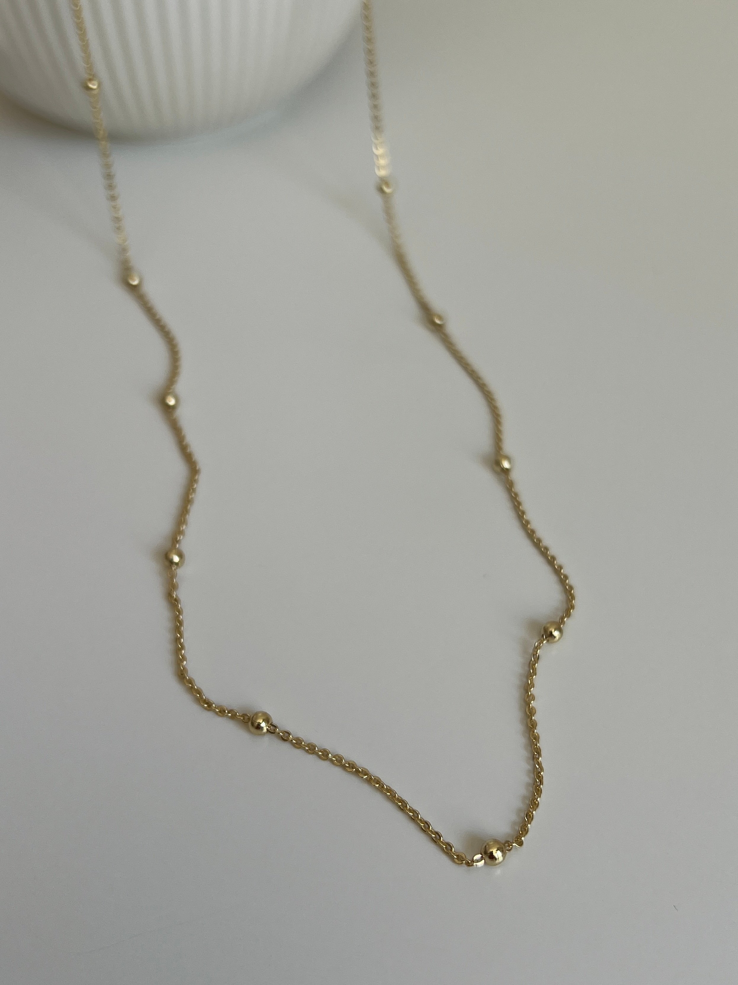 Gold Rengi Top Top Kadın Kolye
