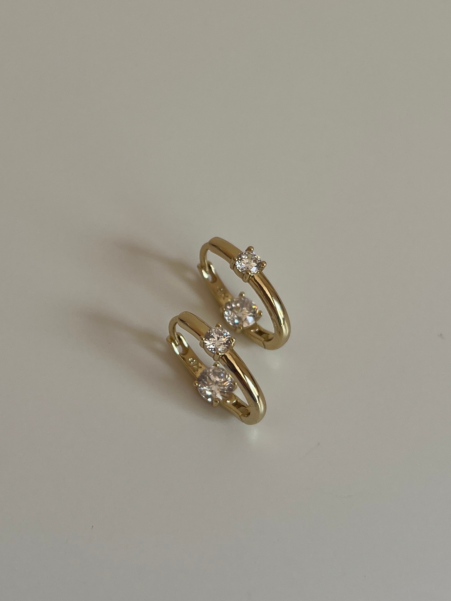 Gold Rengi İki Taşlı Xupıng Kadın Küpe