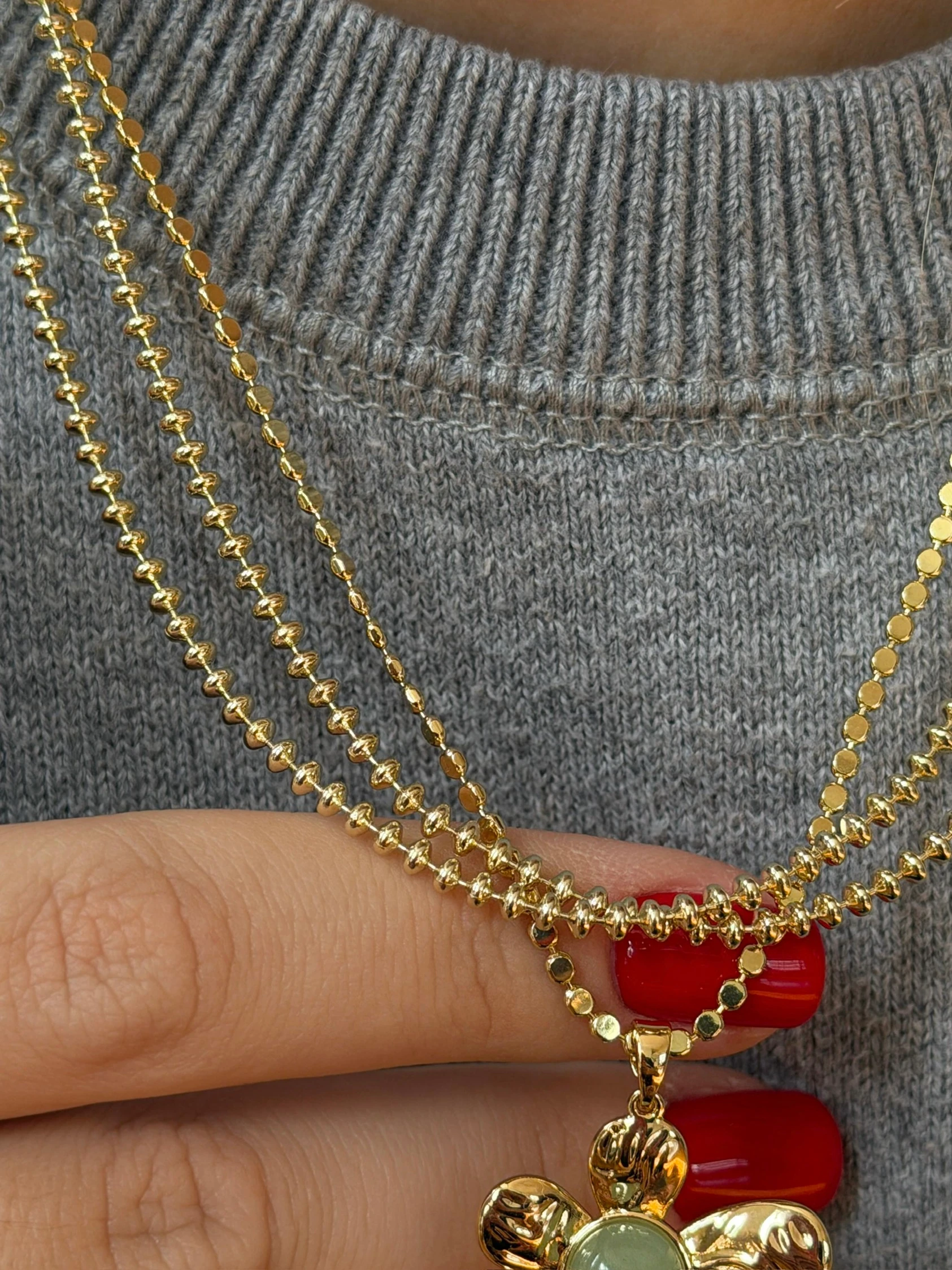 Gold Rengi Basık Boncuk Model Kadın Kolye