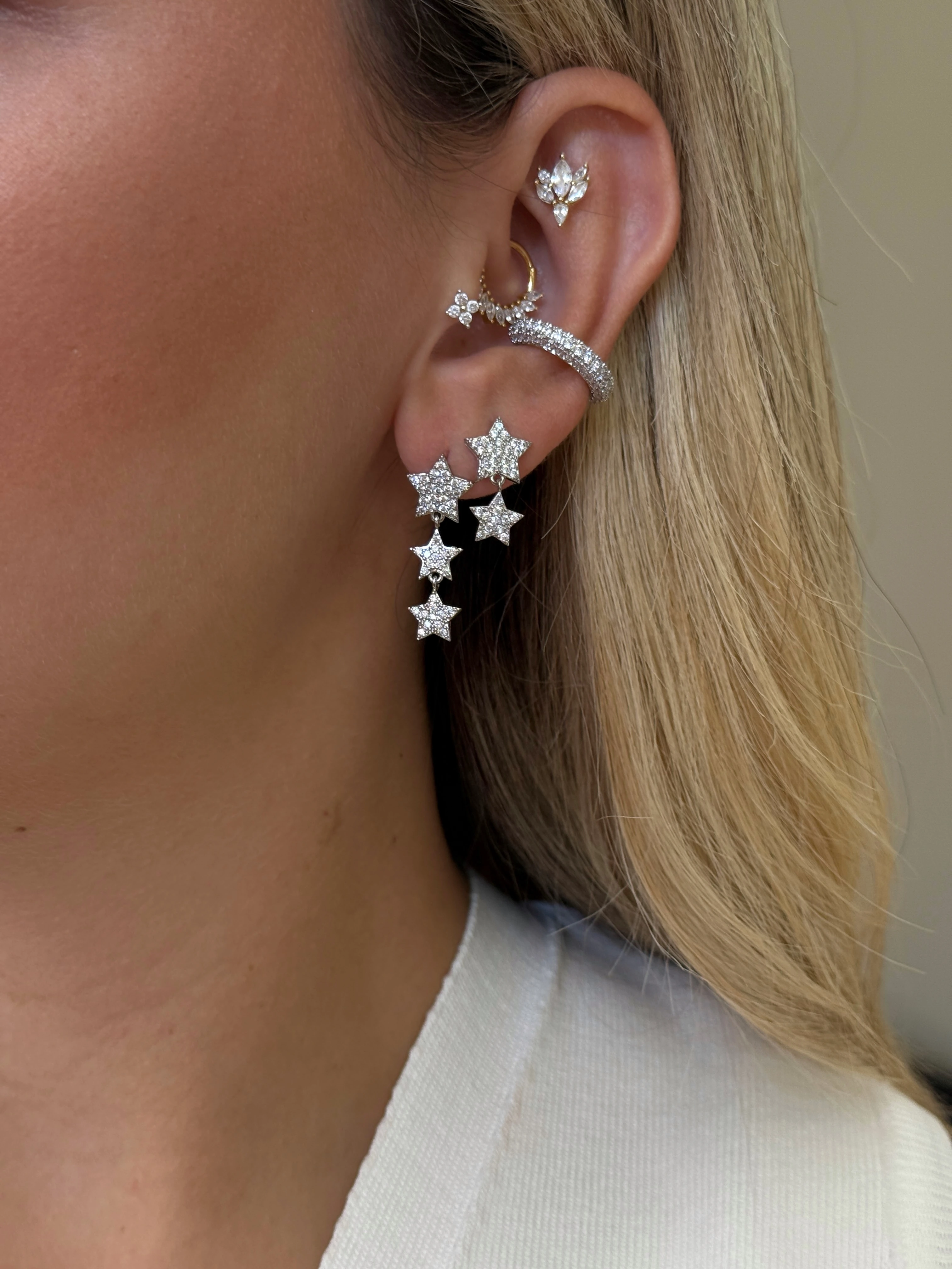 Sıralı Yıldız Model Sallantılı Kadın Küpe