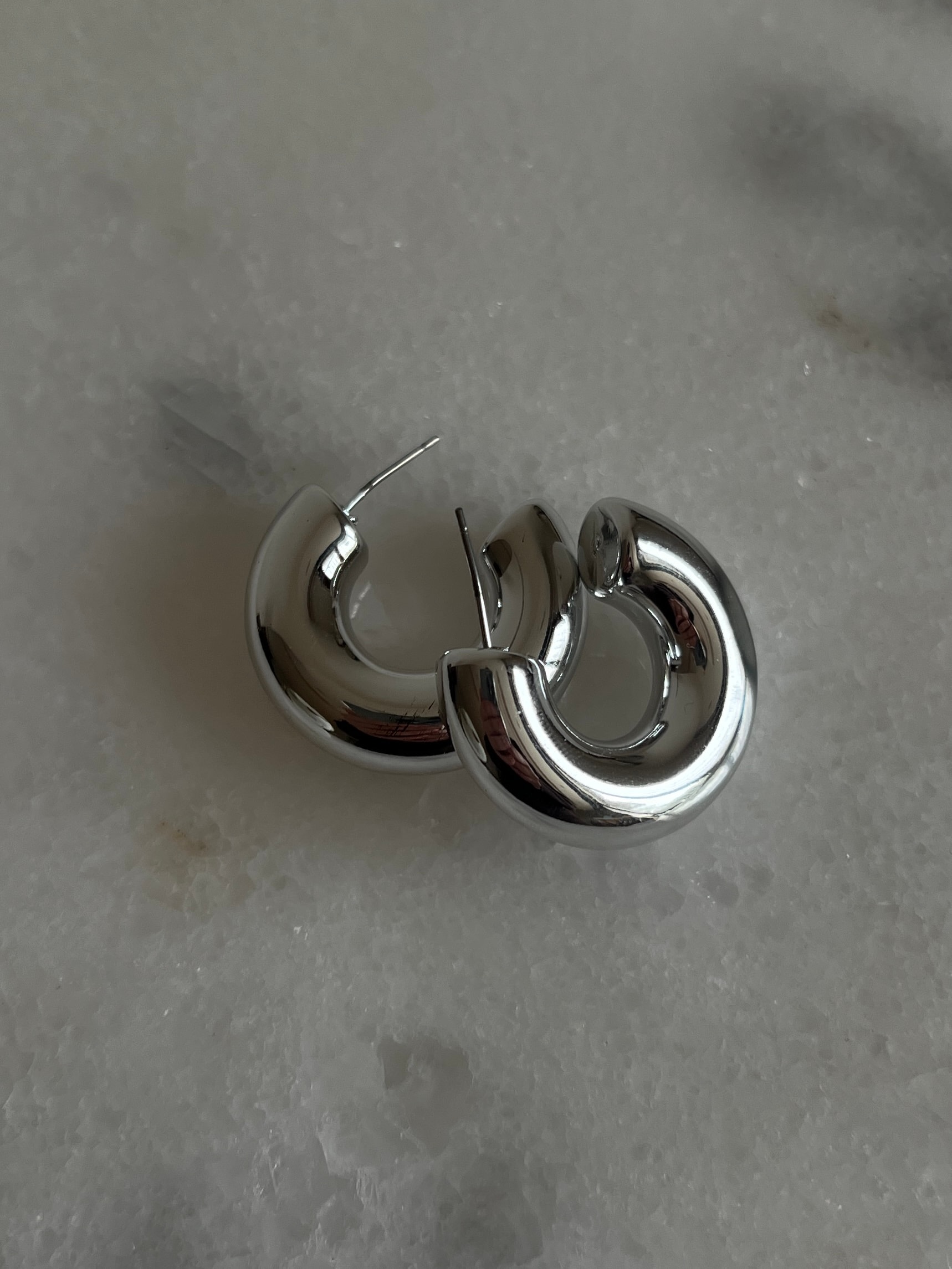 Yarım Halka Kadın Küpe