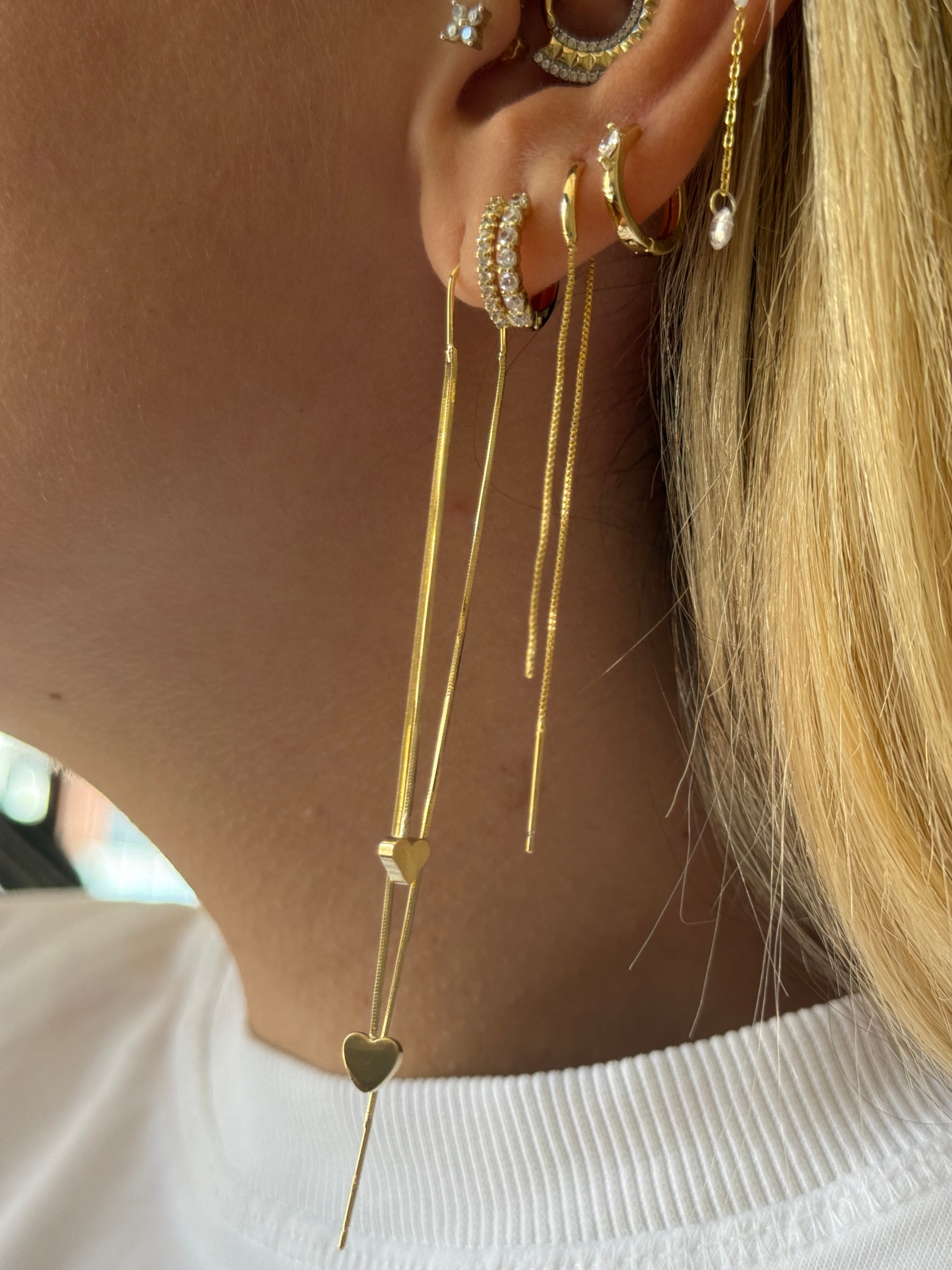 Gold Rengi Kalp Detaylı Sallantı Kadın Küpe