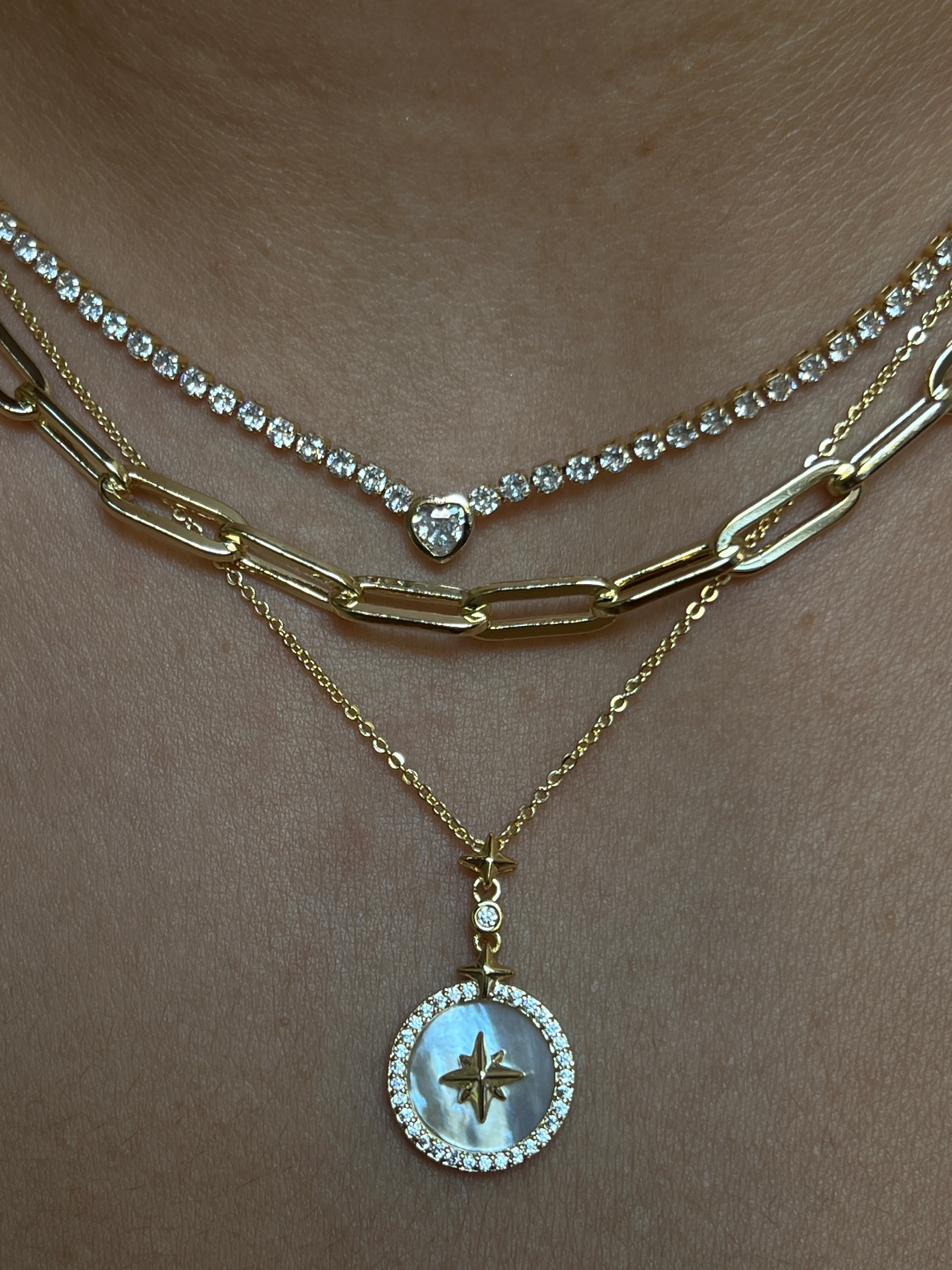 Gold Rengi Zincir Model Kadın Kolye