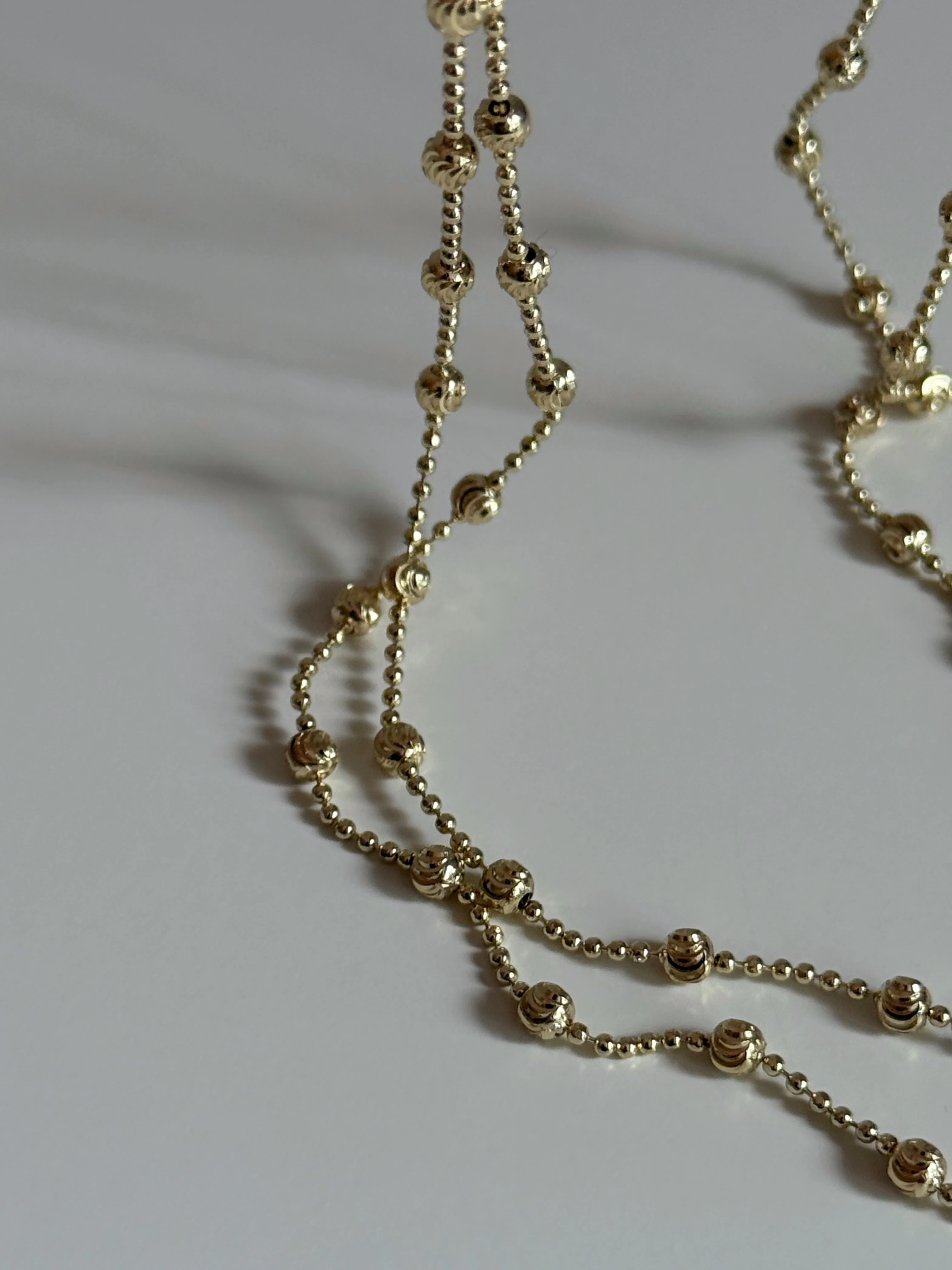 Gold Rengi Top Top Model Uzun Kadın Kolye