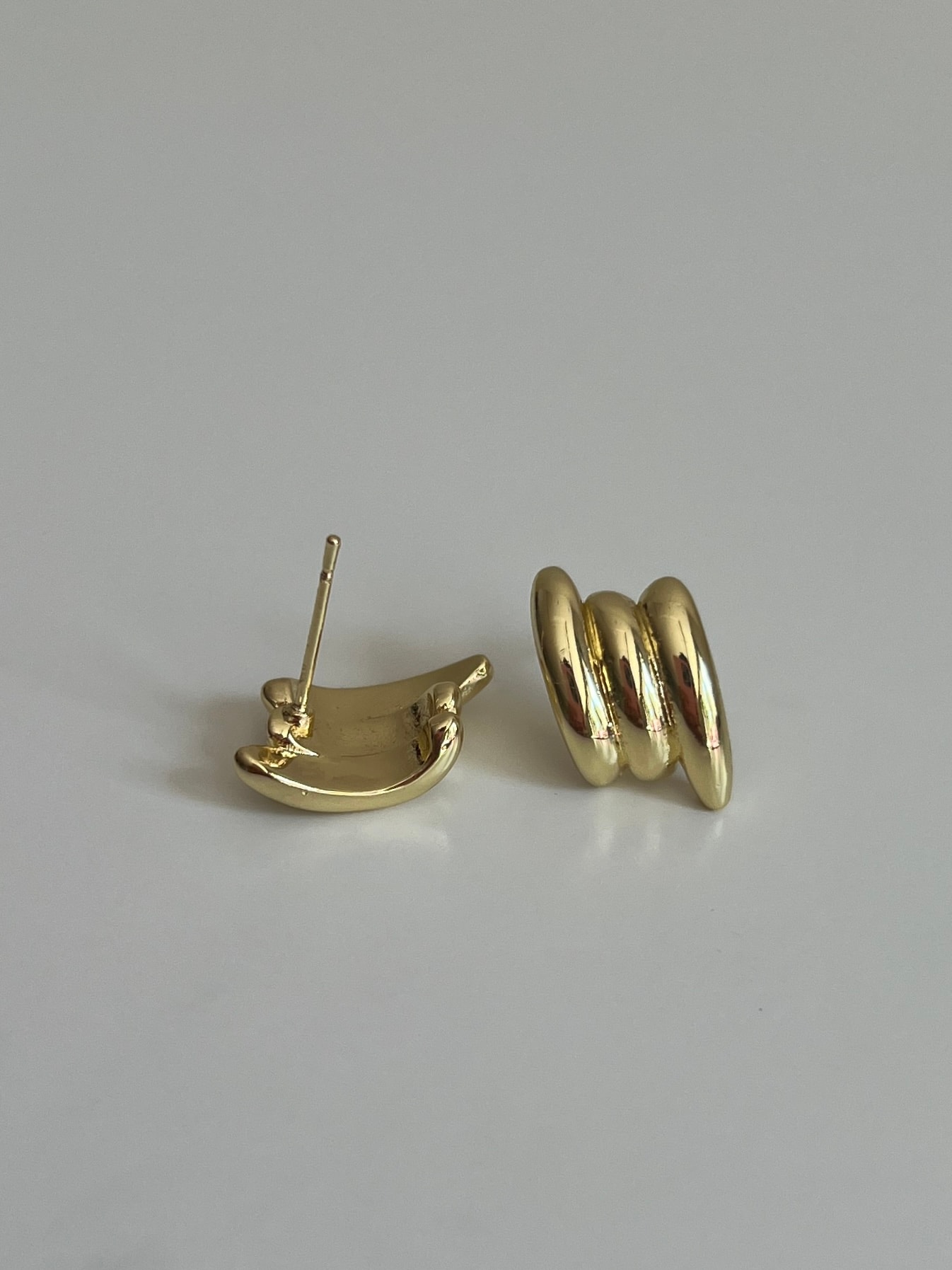 Gold Rengi Üç Sıra Kadın Küpe