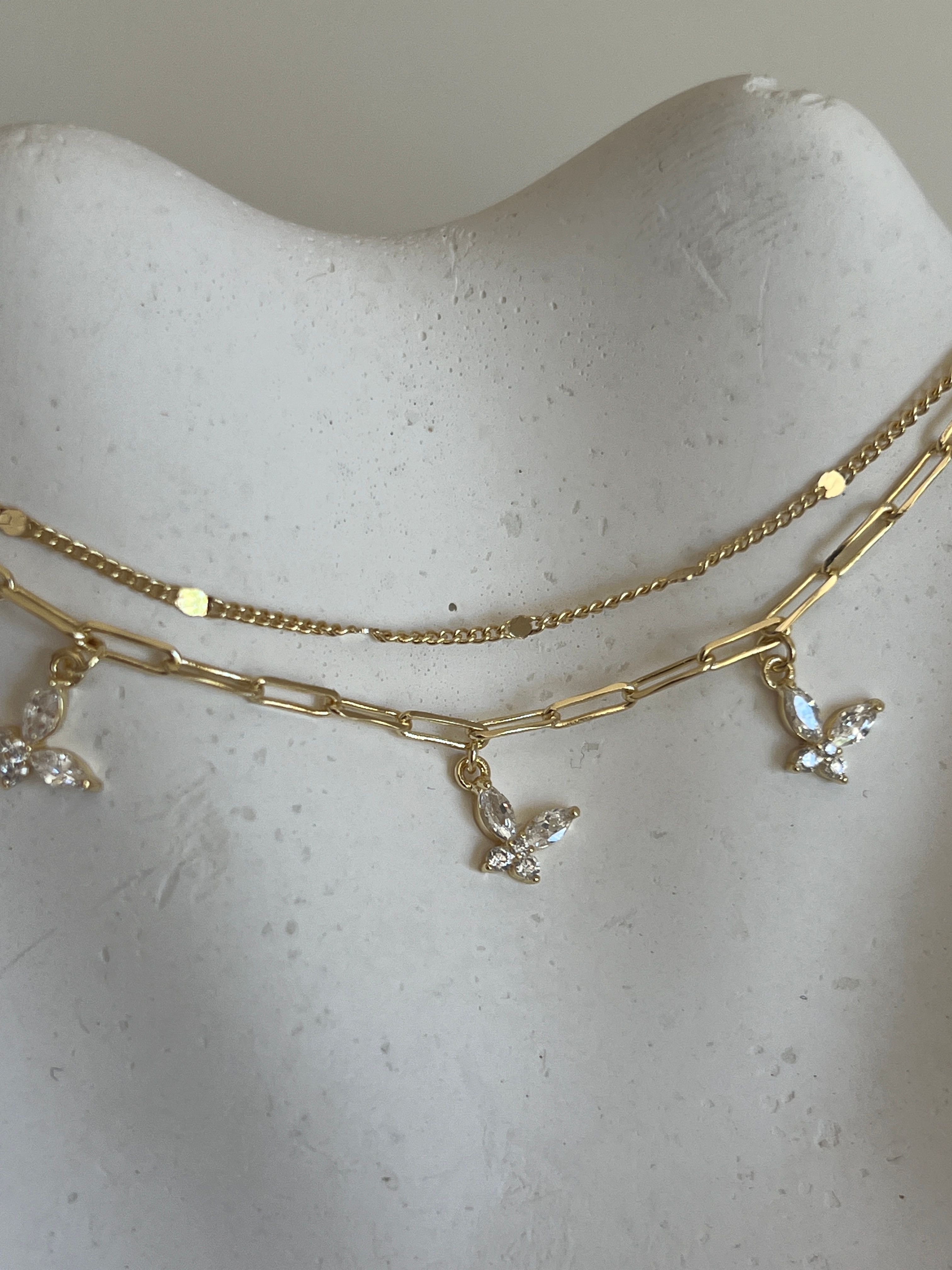 Gold Rengi Zirkon Taşlı Kelebek Model İki Sıra Kadın Bileklik