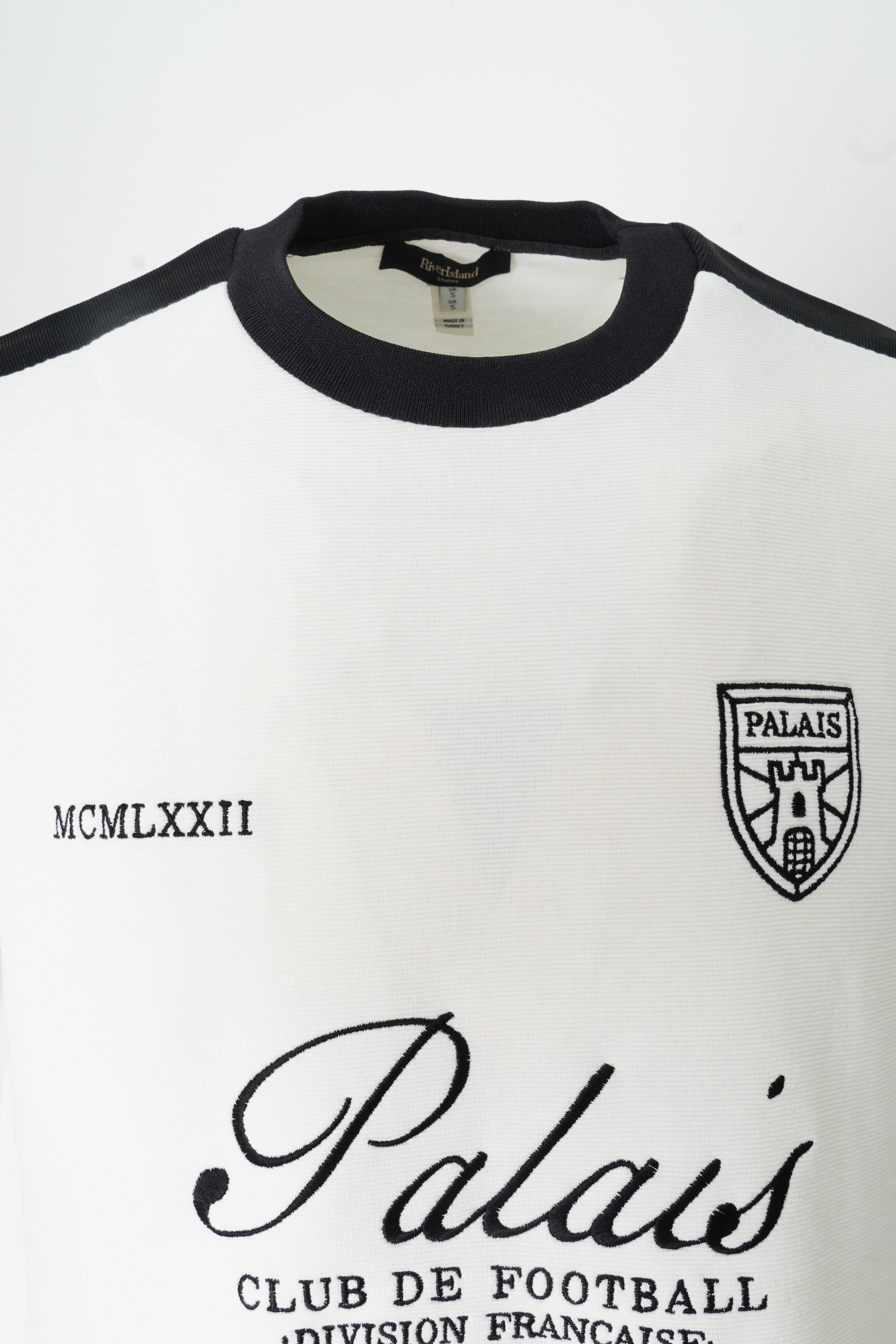 RIVER U25.0172