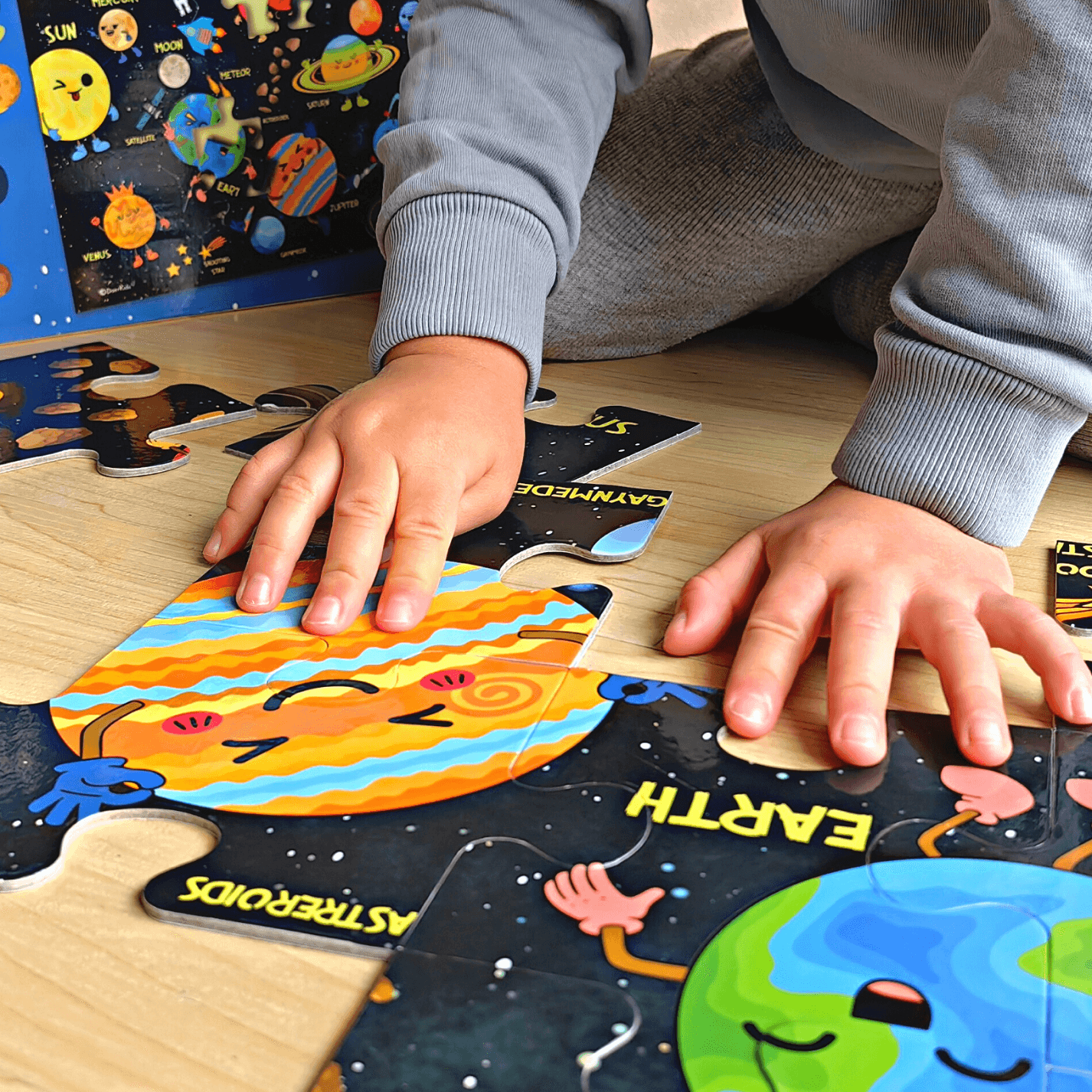 Gezegenler Jumbo Yer Puzzle | Eğitici Solar Sistem 24 Parça