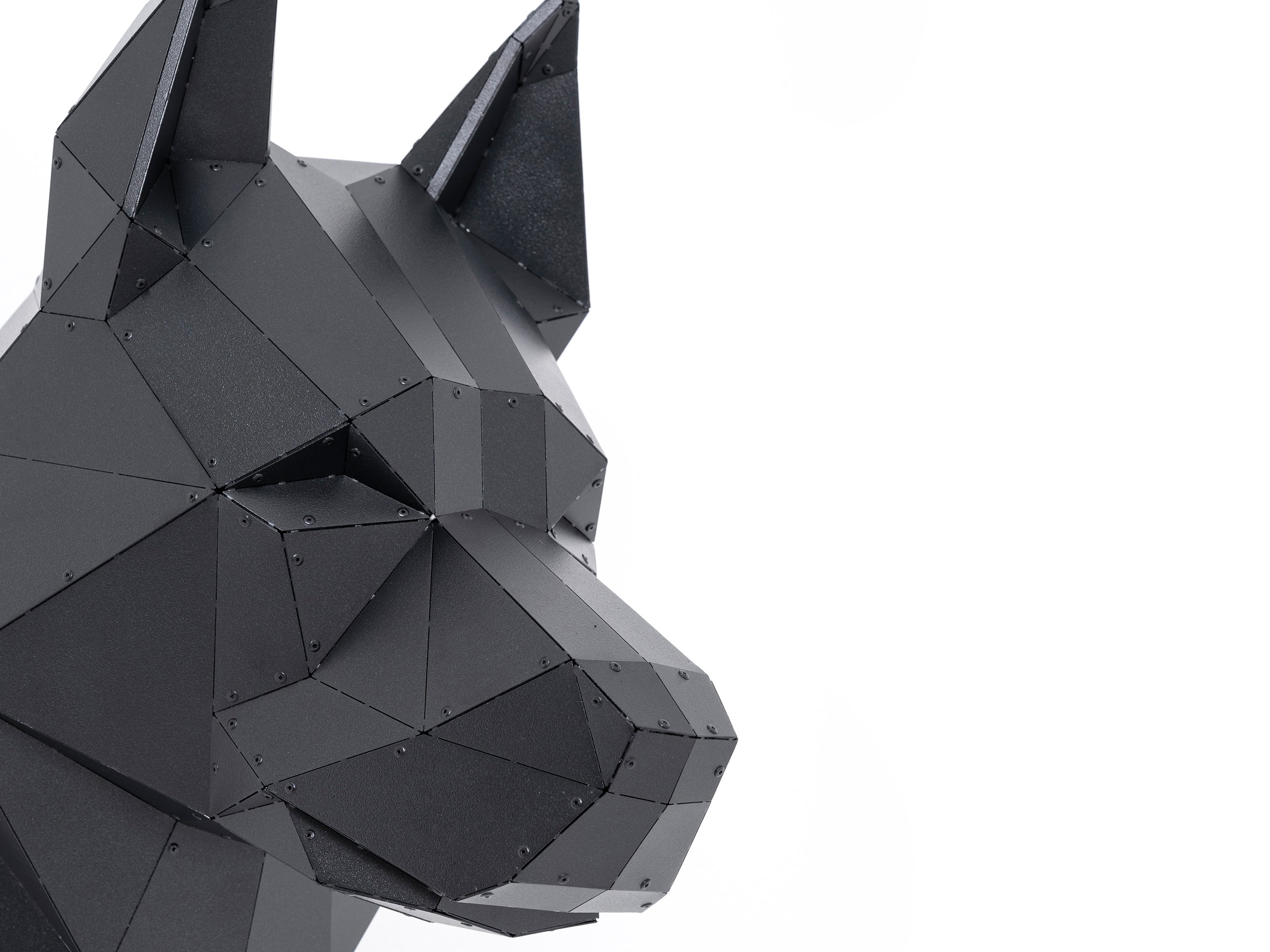3D Metal Alman Çoban Köpeği Kafası Heykeli