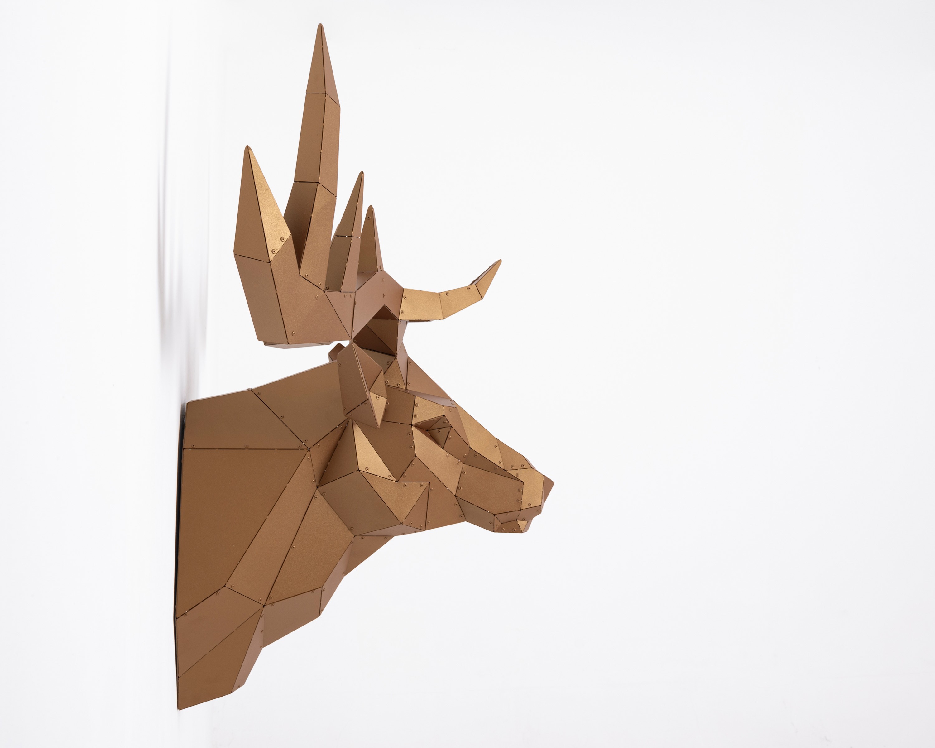 3D Kızıl Geyik Kafası Duvar Dekoru Heykeli