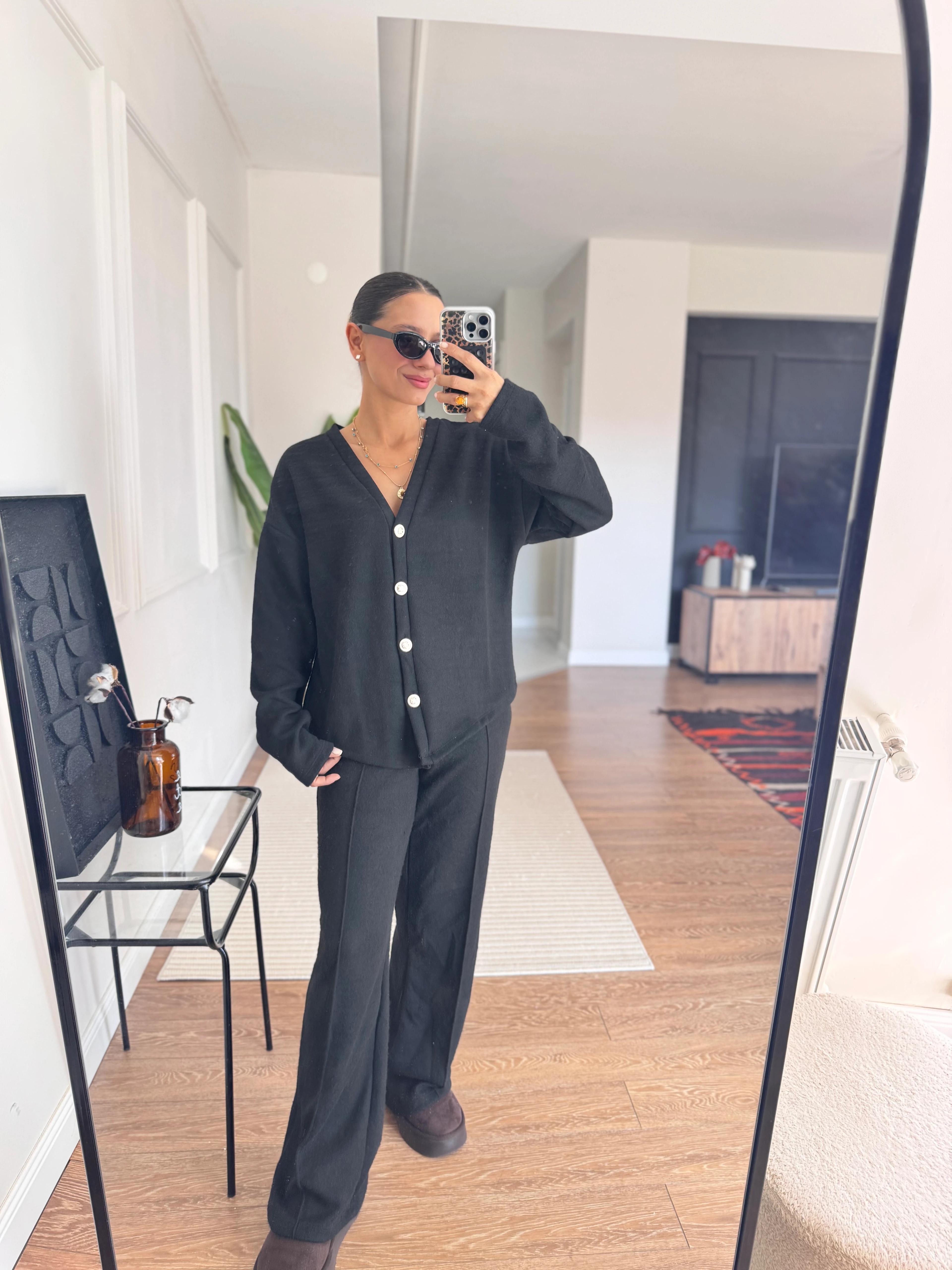 Gold Düğmeli Triko Takım