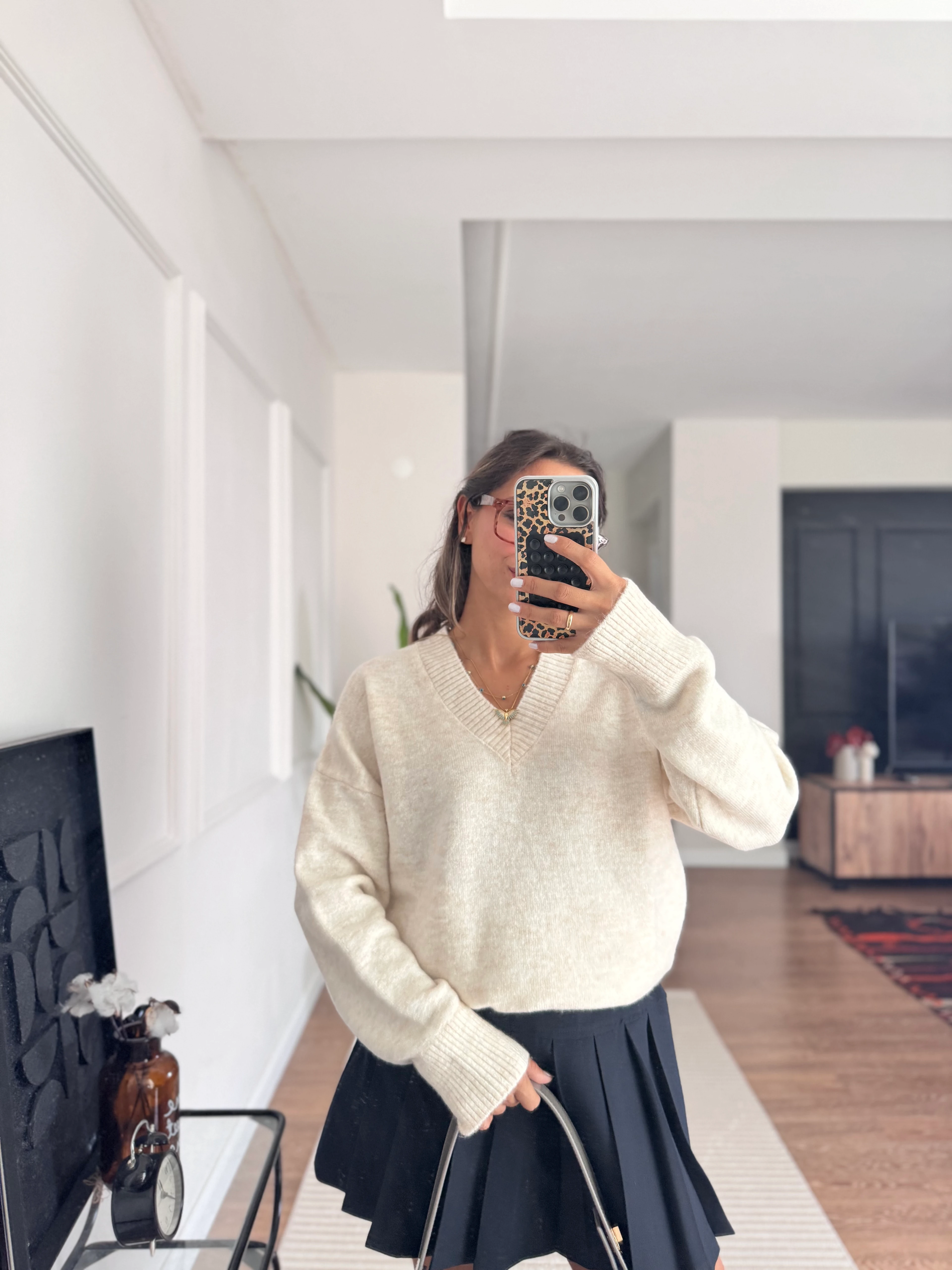 V Yakalı Oversize Kazak