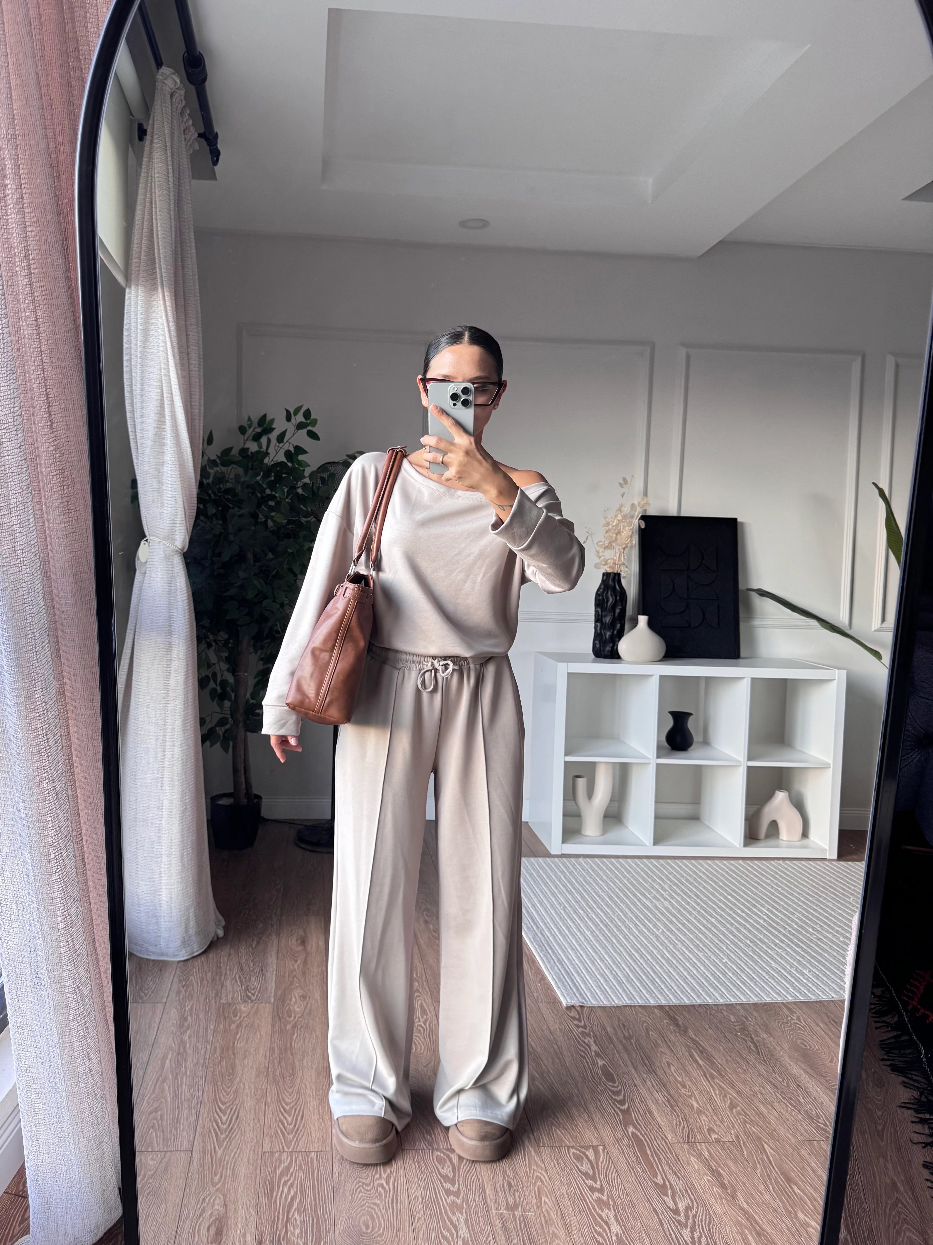 Düşük Omuz Yaka Modal Takım